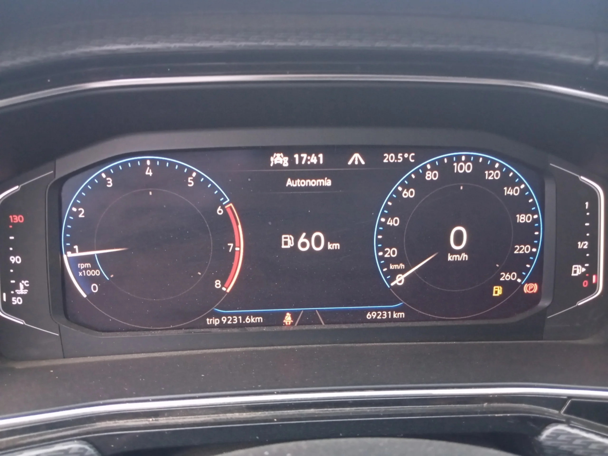 VOLKSWAGEN T CROSS SPORT 1.0 TSI 81KW (110CV) - Foto 10