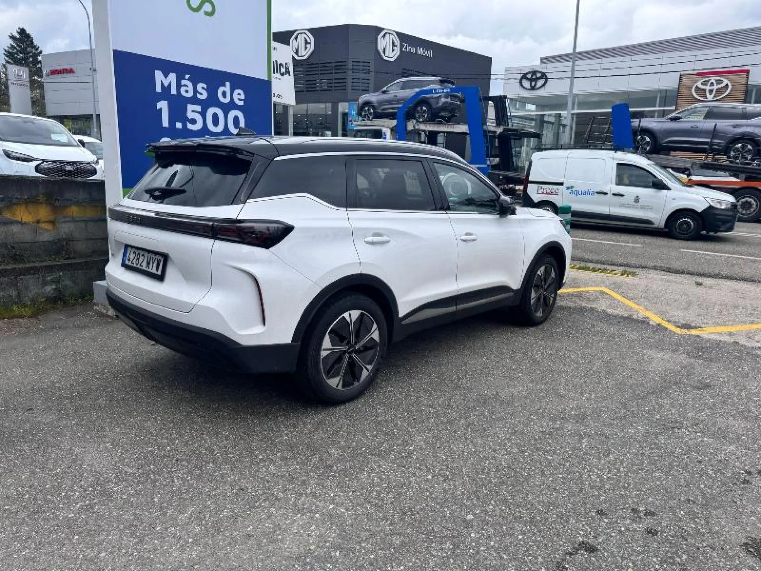 EBRO S700 LUXURY 1.6 TGDI 7 DCT - Foto 4