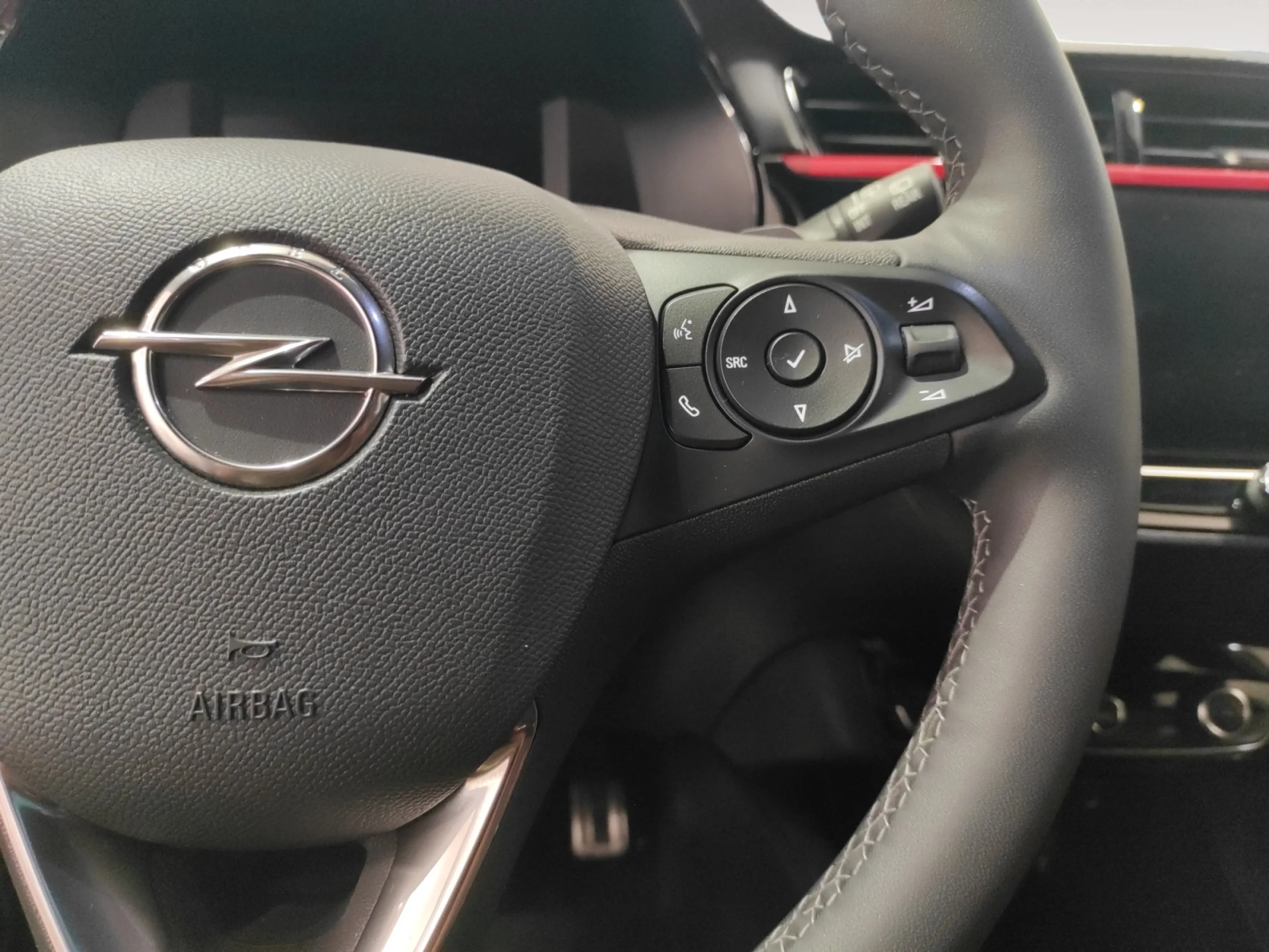 OPEL CORSA 1.2T XHT 96KW (130CV) GS LINE AUTO - Foto 13