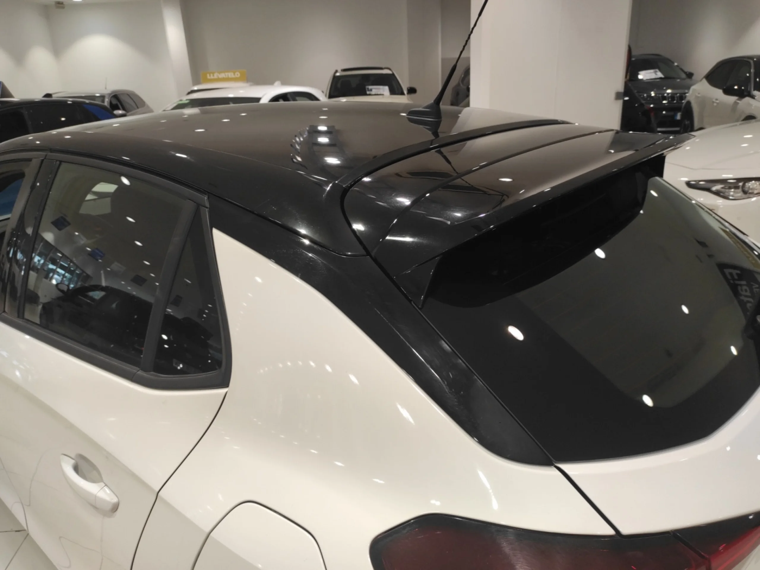 OPEL CORSA 1.2T XHT 96KW (130CV) GS LINE AUTO - Foto 19