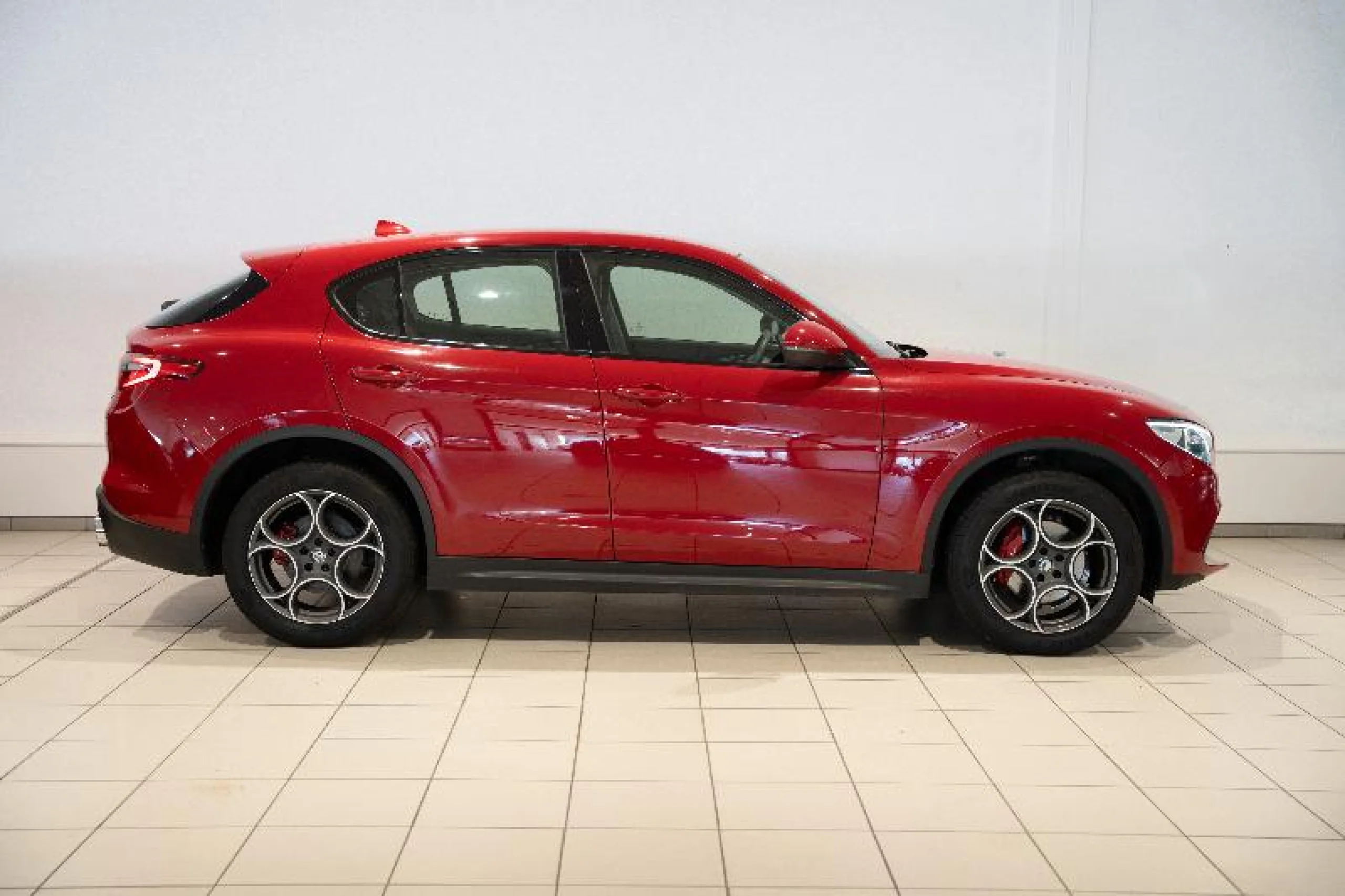 ALFA ROMEO STELVIO 2.0 GASOLINA 148KW (200CV) SUPER Q4 - Foto 3