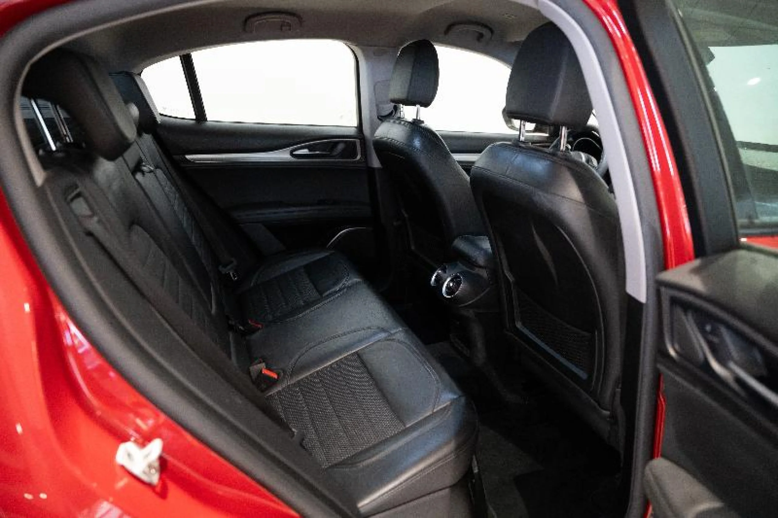 ALFA ROMEO STELVIO 2.0 GASOLINA 148KW (200CV) SUPER Q4 - Foto 6