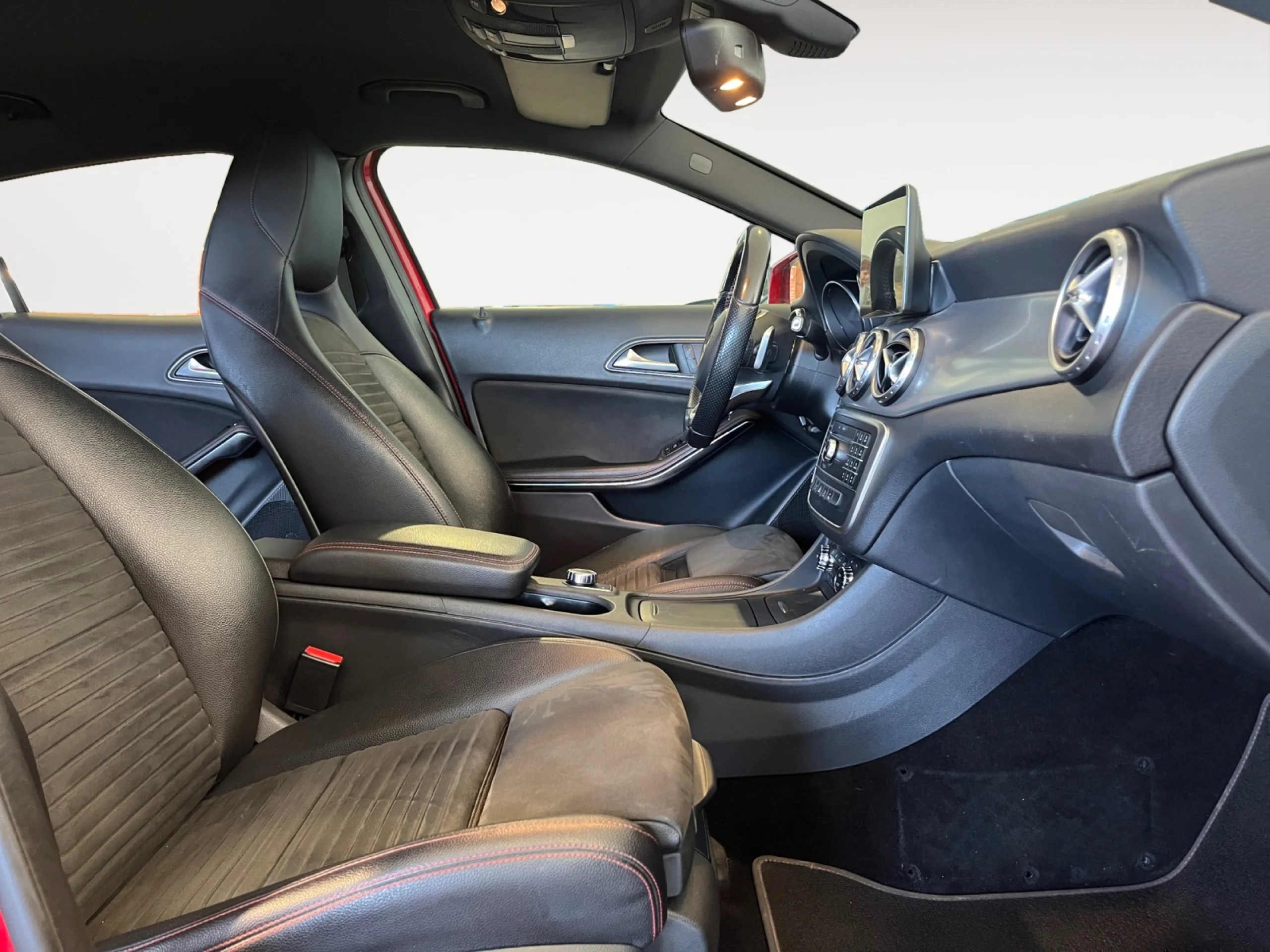 MERCEDES-BENZ Clase gla GLA 220 D AMG LINE - Foto 5