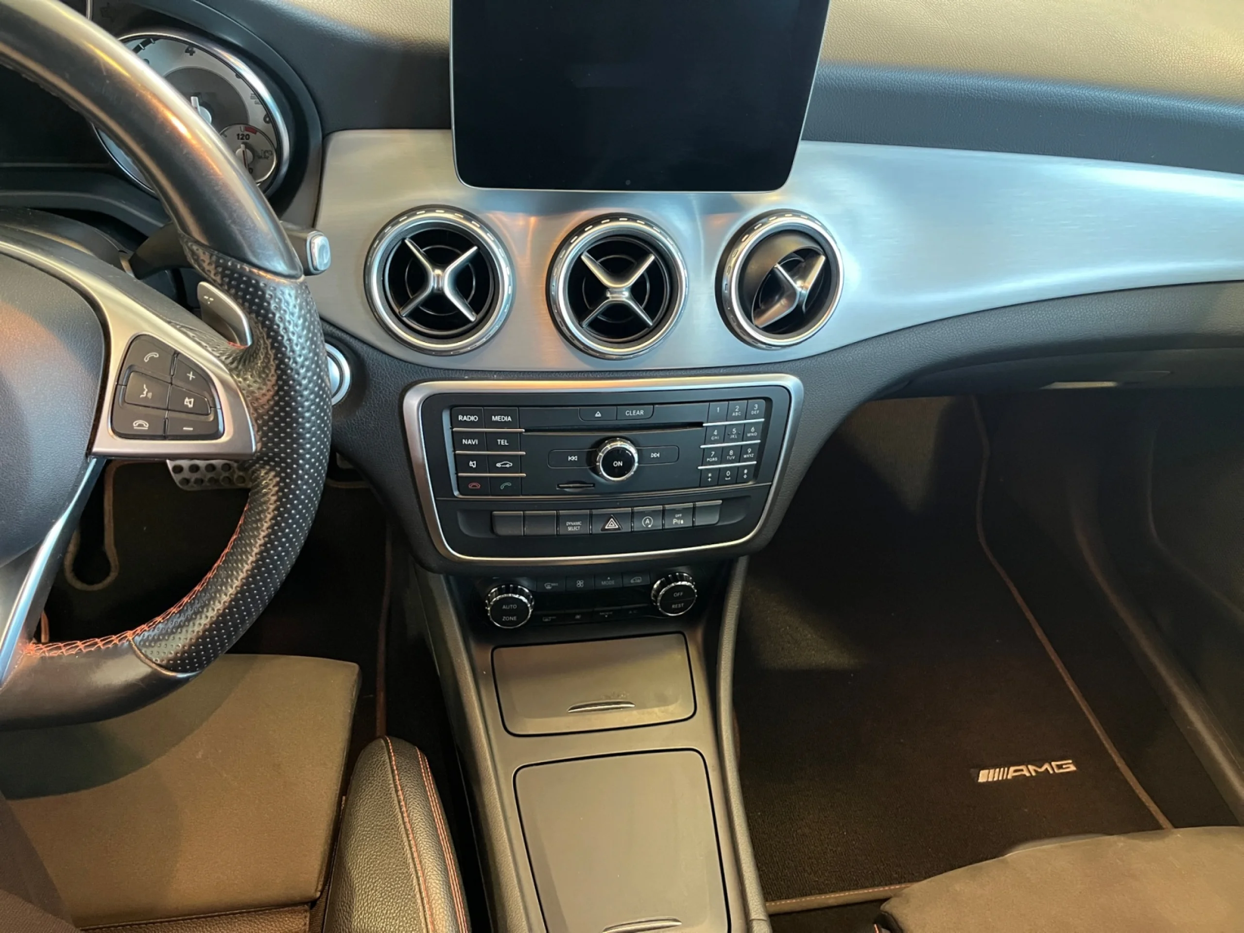 MERCEDES-BENZ Clase gla GLA 220 D AMG LINE - Foto 14