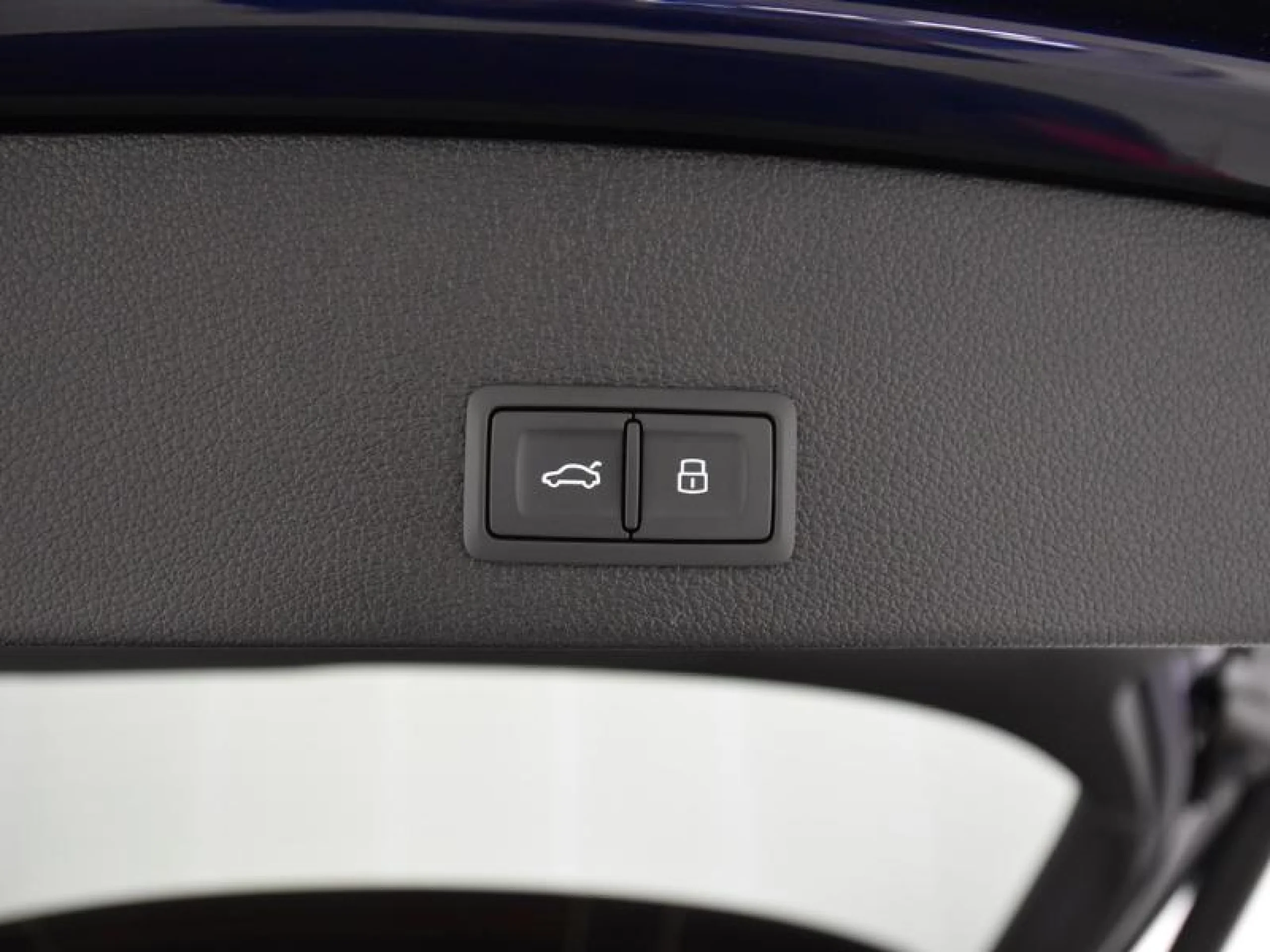 AUDI Q2 BLACK LINE 35 TDI 110KW (150CV) S TRONIC - Foto 9