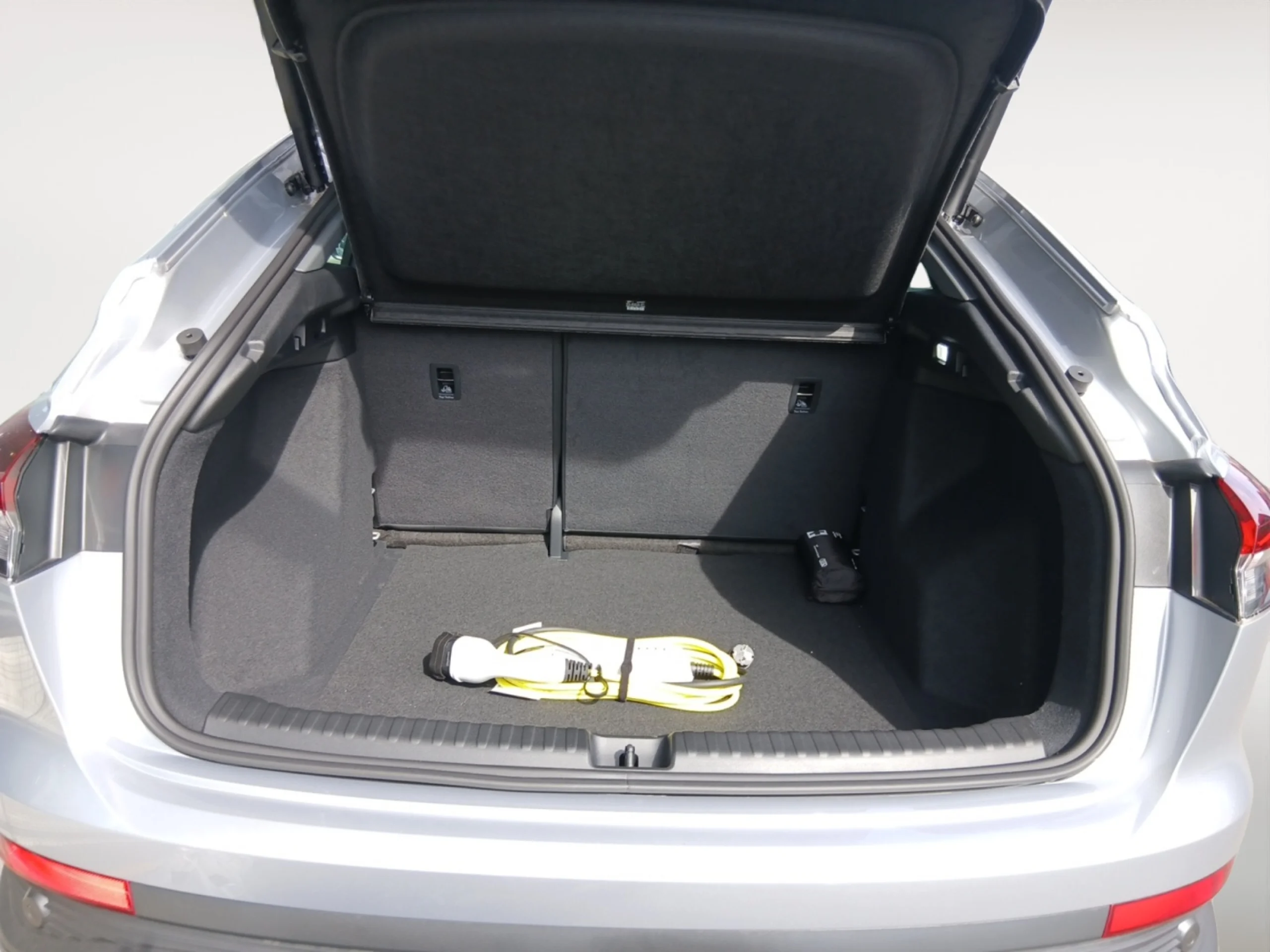 AUDI Q4 SPORTBACK E TRON ADVANCED 40 E TRON 150KW 63KWH - Foto 7