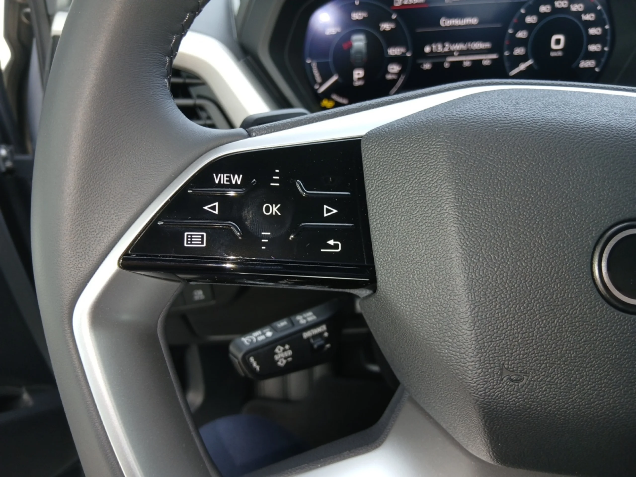 AUDI Q4 SPORTBACK E TRON ADVANCED 40 E TRON 150KW 63KWH - Foto 11