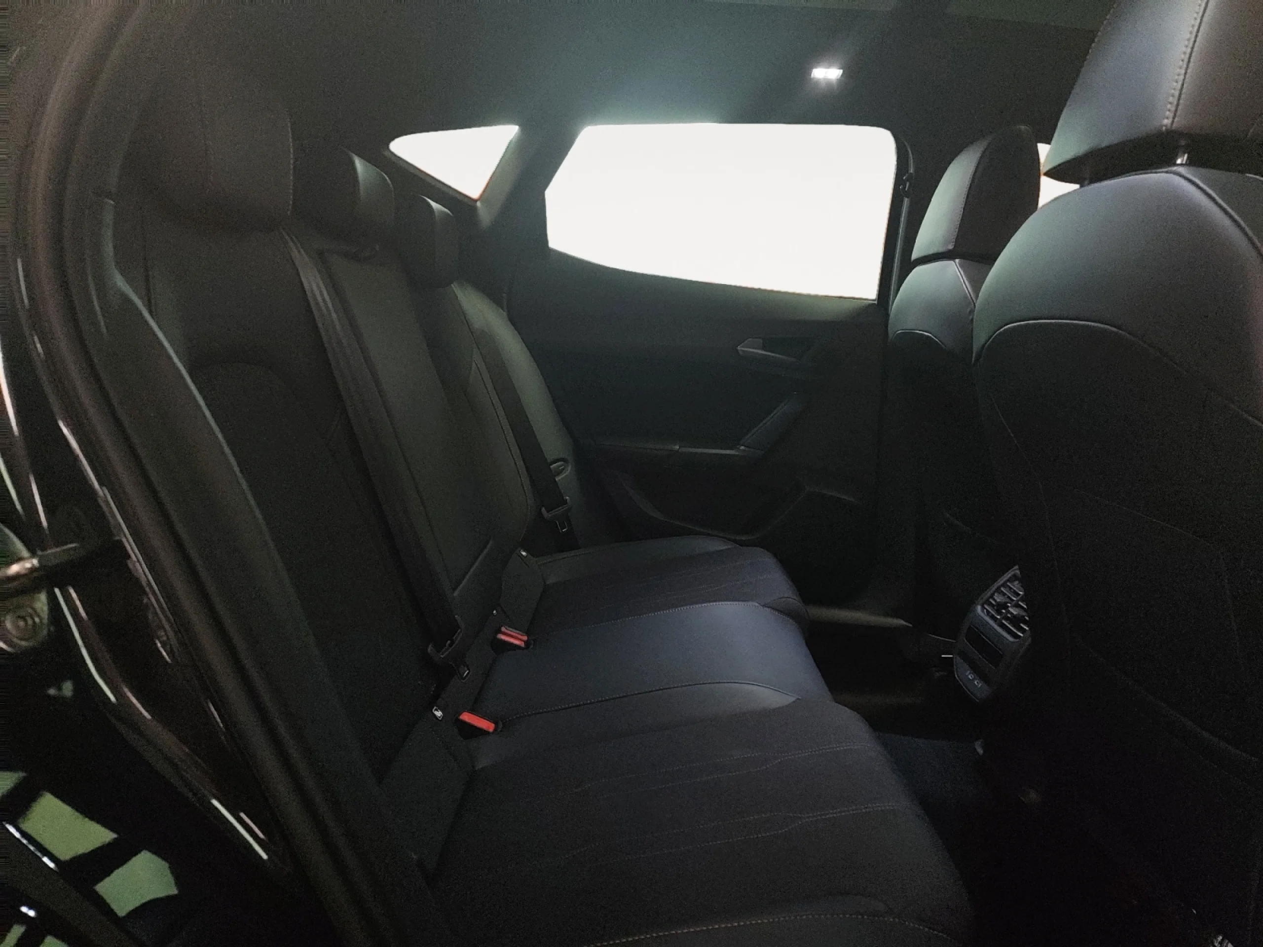 CUPRA FORMENTOR 1.5 ETSI 110KW (150 CV) DSG - Foto 6