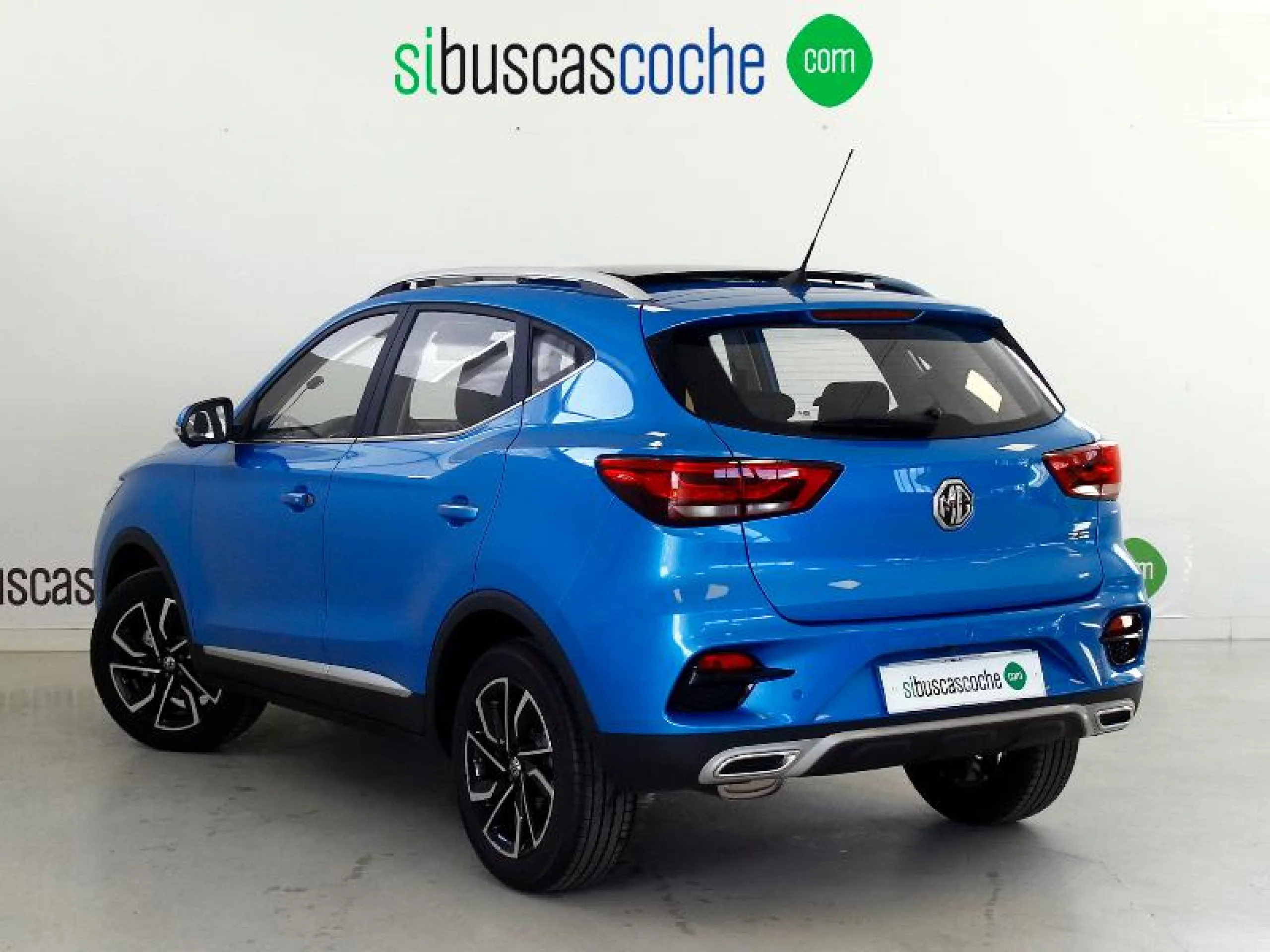 MG Zs 1.5 LUXURY - Foto 15