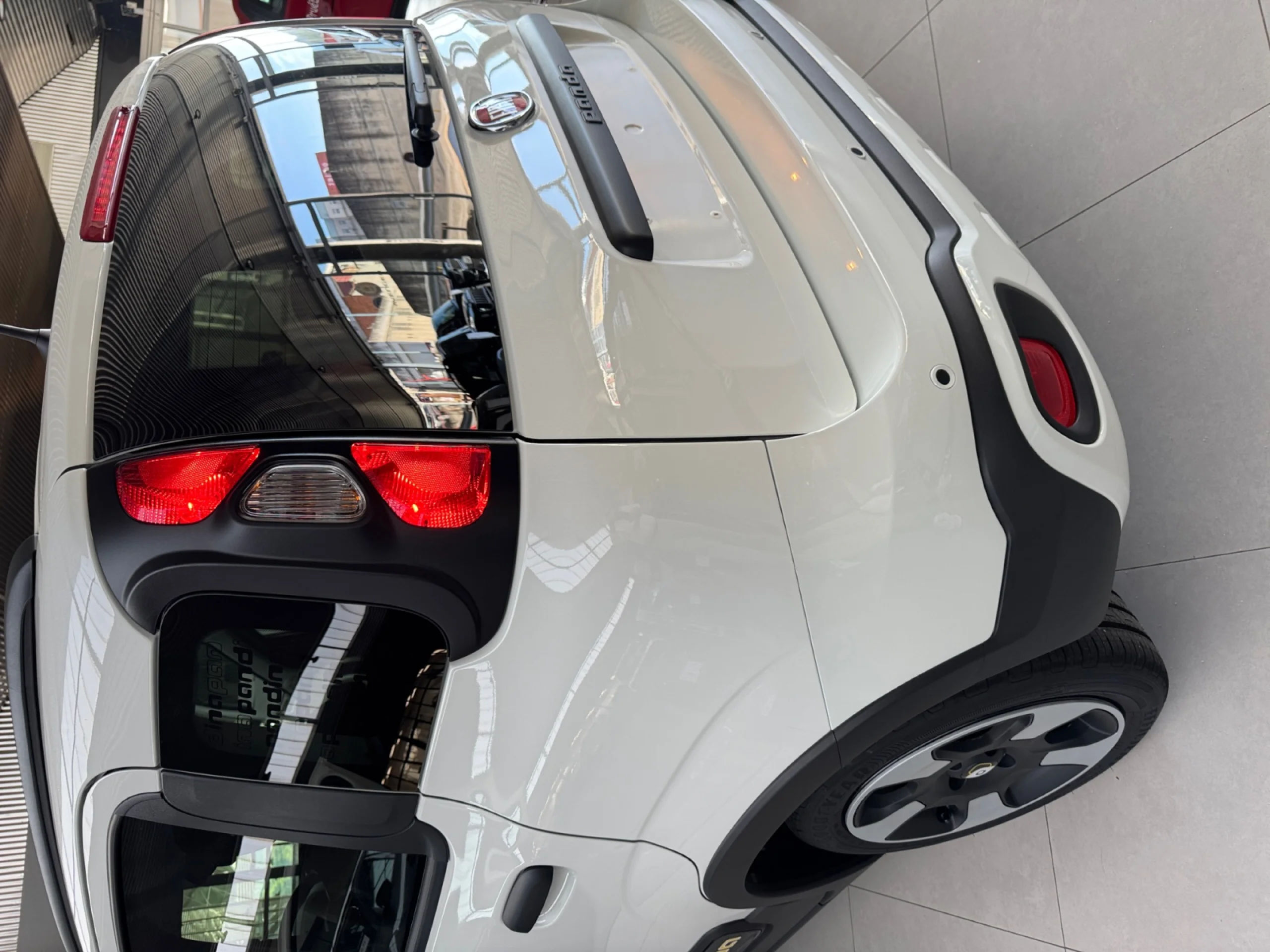 FIAT PANDA PANDINA 1.0 HYBRID 51KW (70CV) - Foto 11