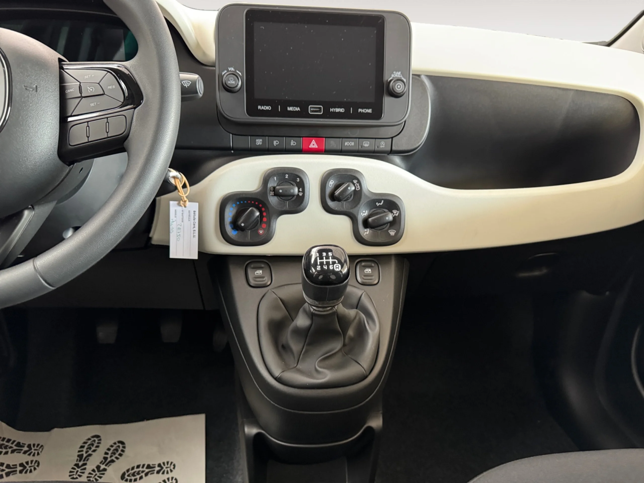 FIAT PANDA PANDINA 1.0 HYBRID 51KW (70CV) - Foto 14