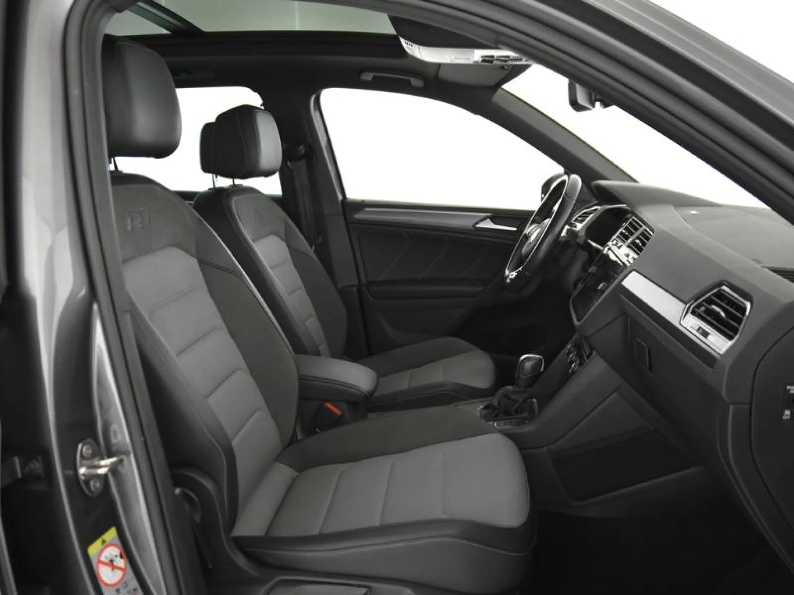 VOLKSWAGEN TIGUAN SPORT 2.0 TDI 110KW (150CV) DSG - Foto 6