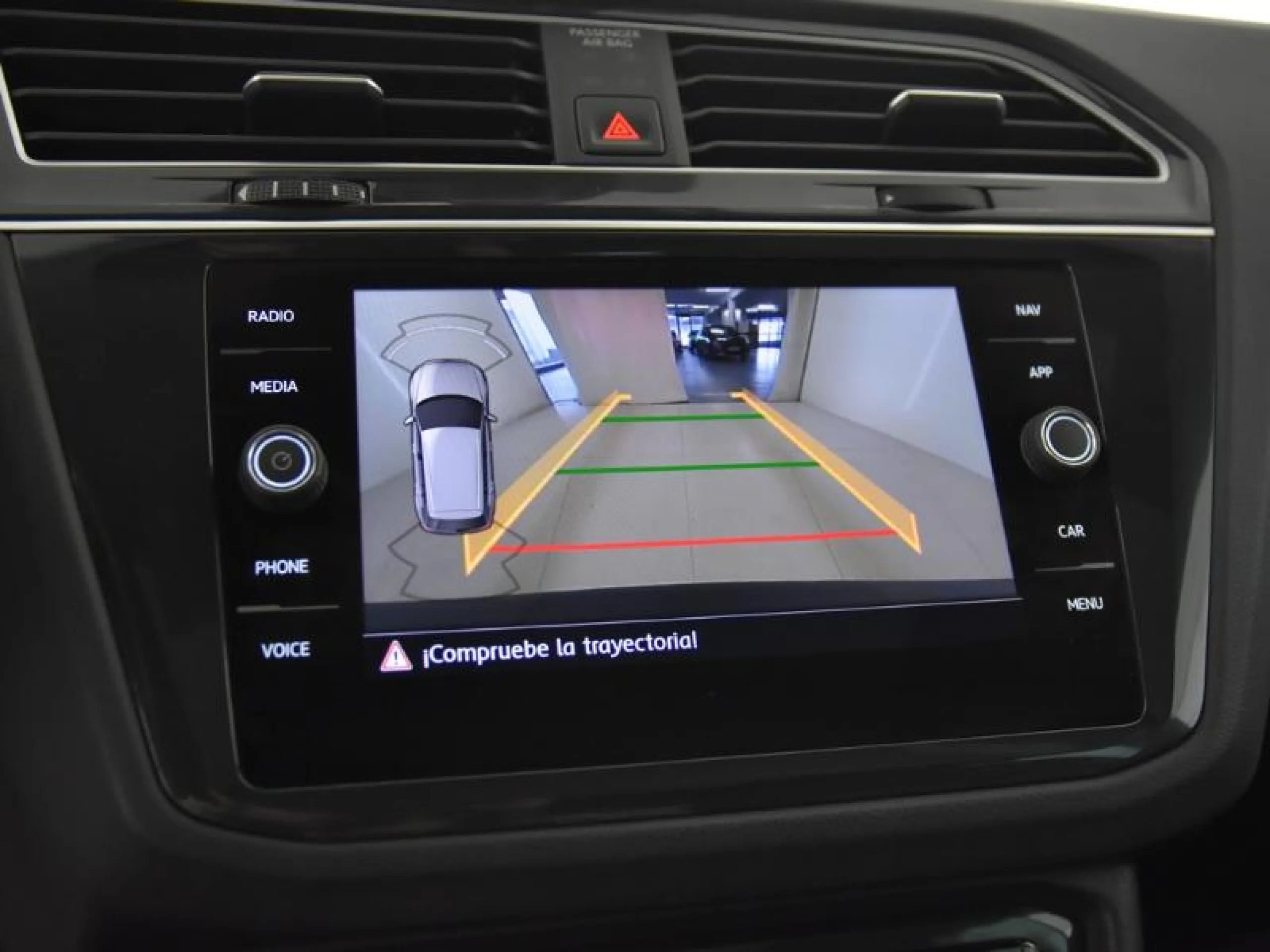 VOLKSWAGEN TIGUAN SPORT 2.0 TDI 110KW (150CV) DSG - Foto 13