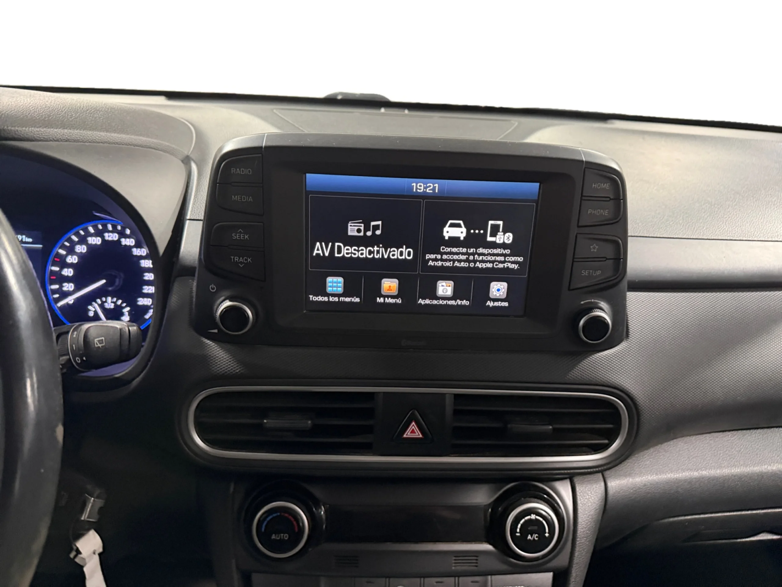 HYUNDAI KONA 1.6 CRDI 85KW (115CV) KLASS 4X2 - Foto 9