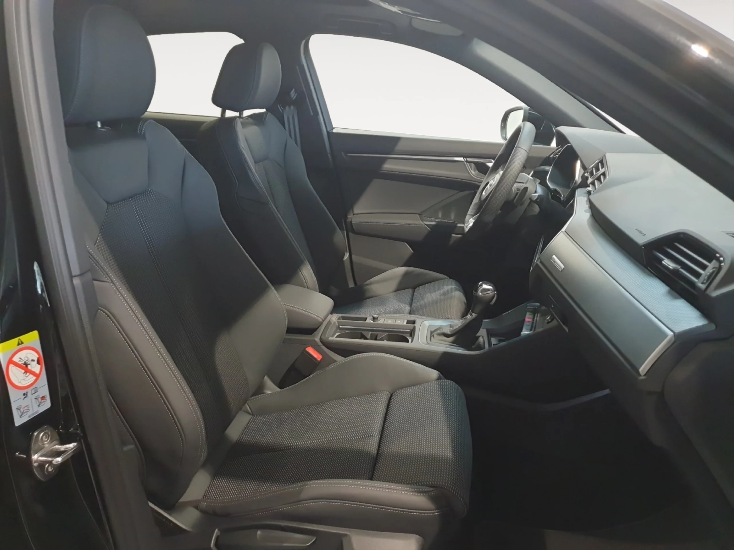 AUDI Q3 SPORTBACK 35 TFSI 110KW(150CV) S TRONIC BLACK LINE - Foto 7