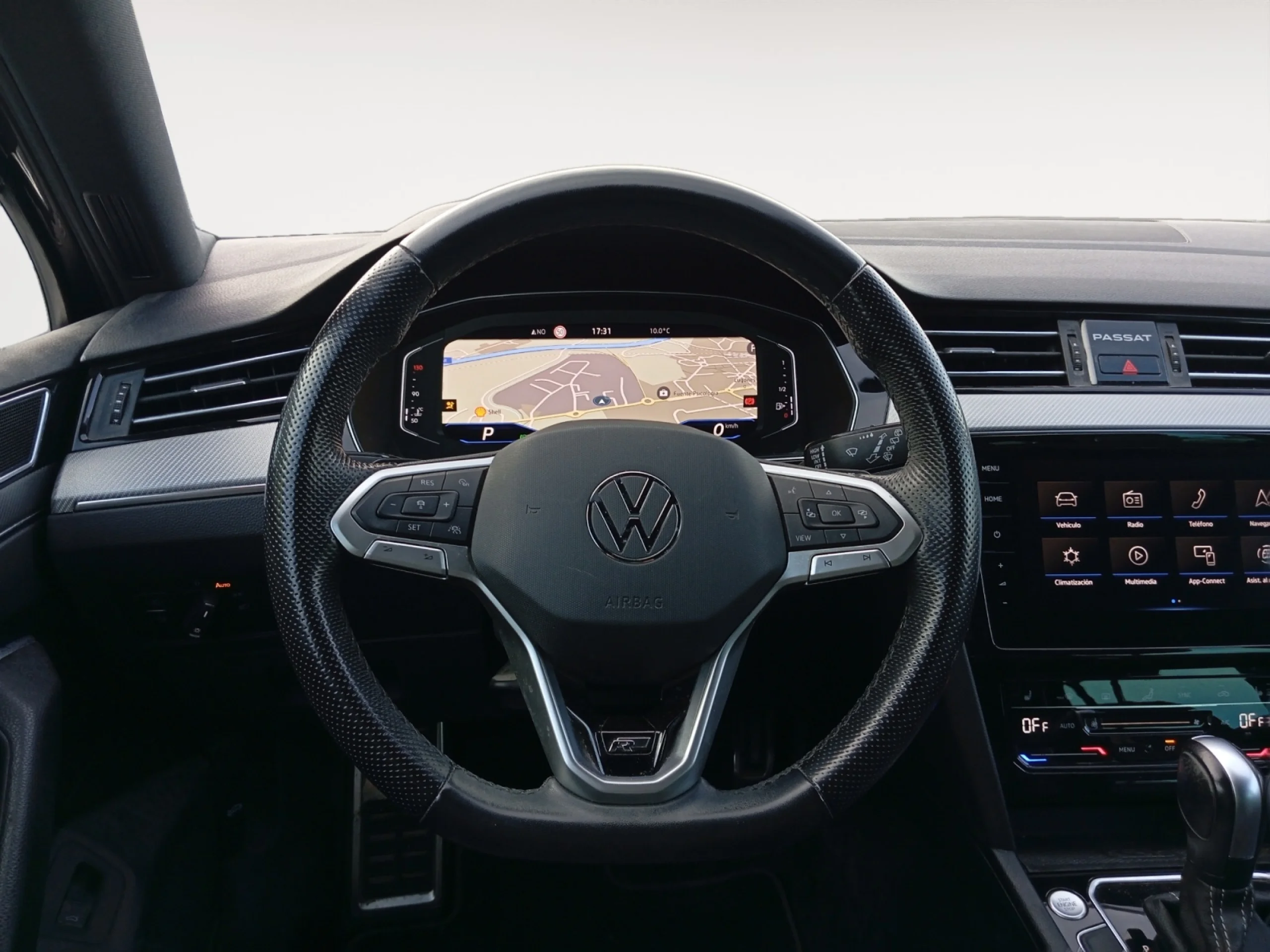VOLKSWAGEN PASSAT VARIANT R LINE 2.0 TDI 110KW (150CV) - Foto 11