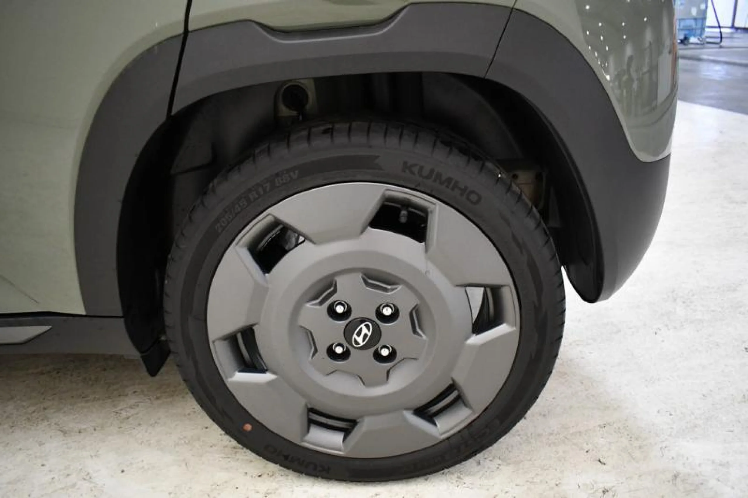 HYUNDAI INSTER 49KWH 85KW (115CV) MAXX CROSS - Foto 10