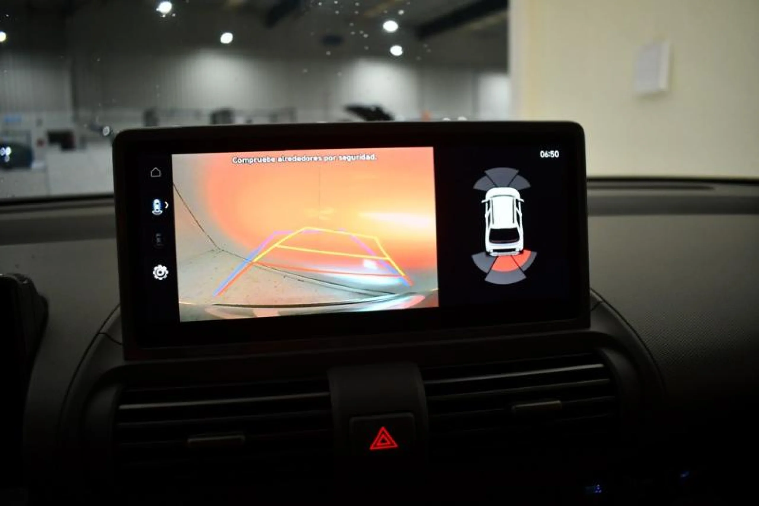 HYUNDAI INSTER 49KWH 85KW (115CV) MAXX CROSS - Foto 11