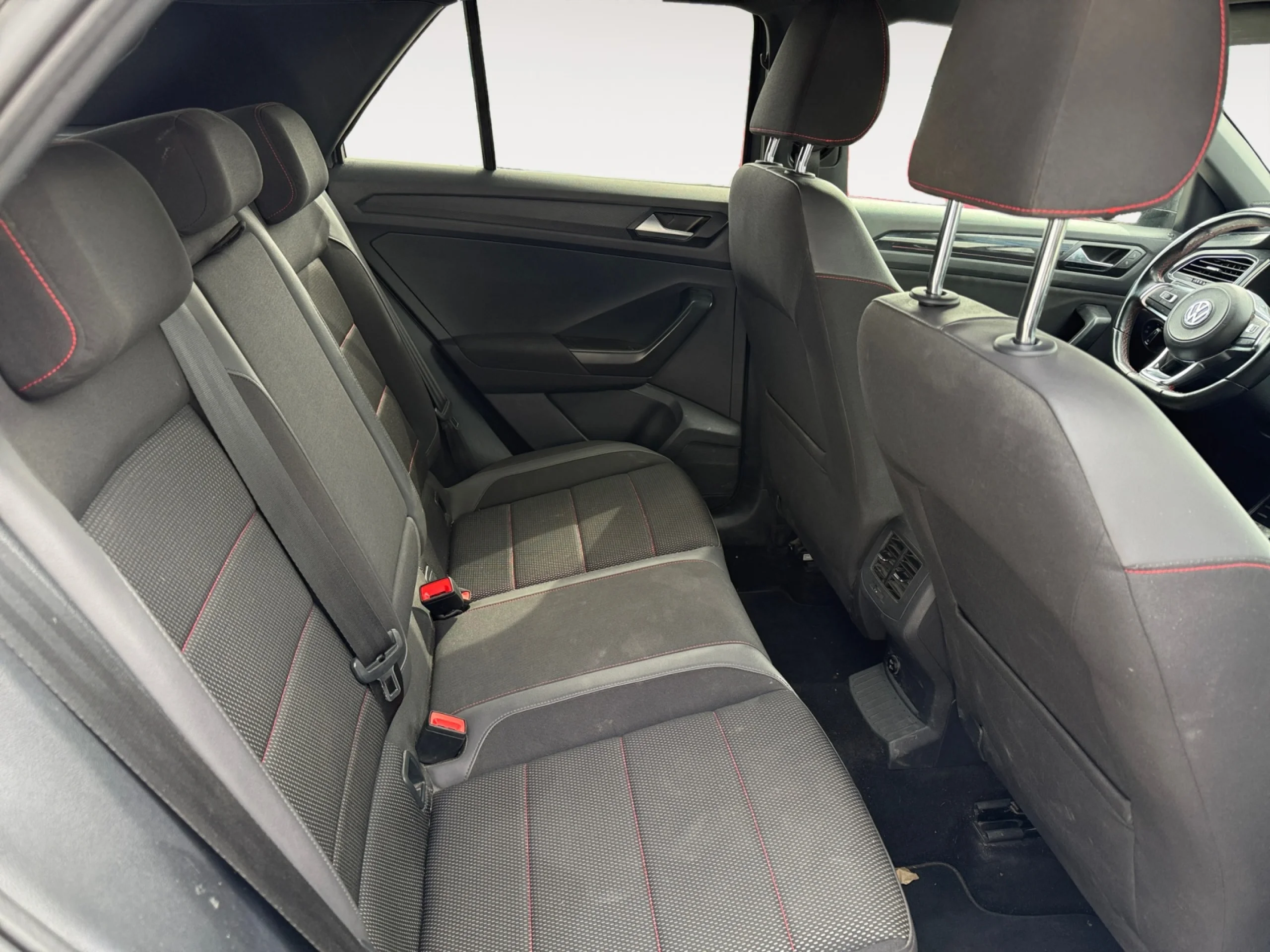 VOLKSWAGEN T ROC SPORT 2.0 TDI 110KW (150CV) - Foto 6