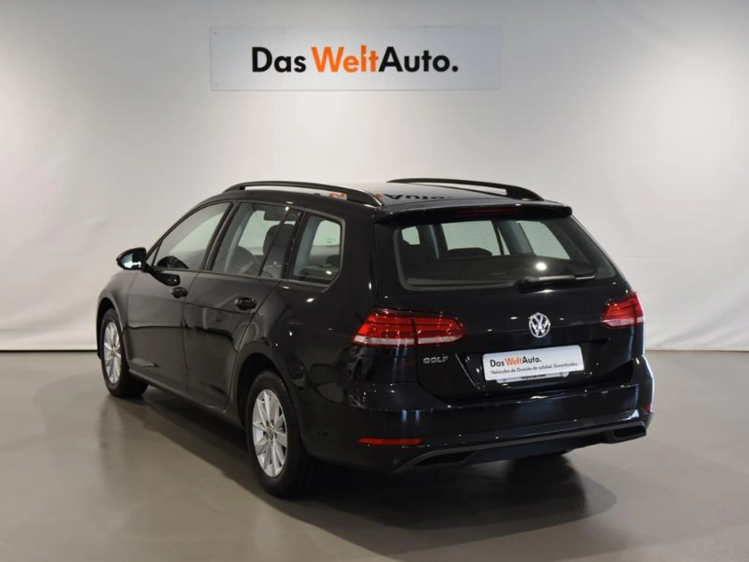 VOLKSWAGEN GOLF BUSINESS 1.6 TDI 85KW (115CV) VARIANT - Foto 2