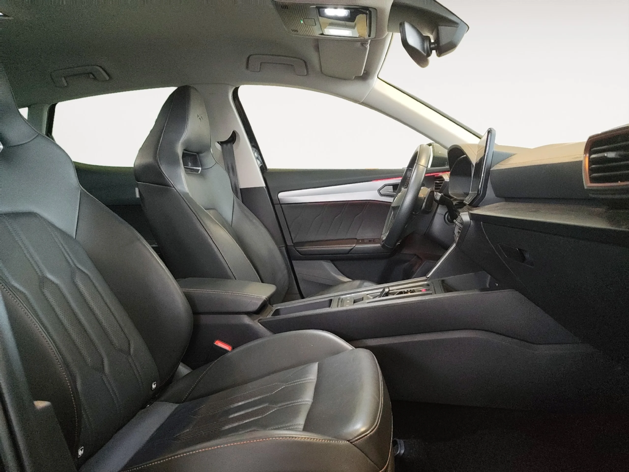 CUPRA FORMENTOR 1.5 TSI 110KW (150 CV) DSG - Foto 5