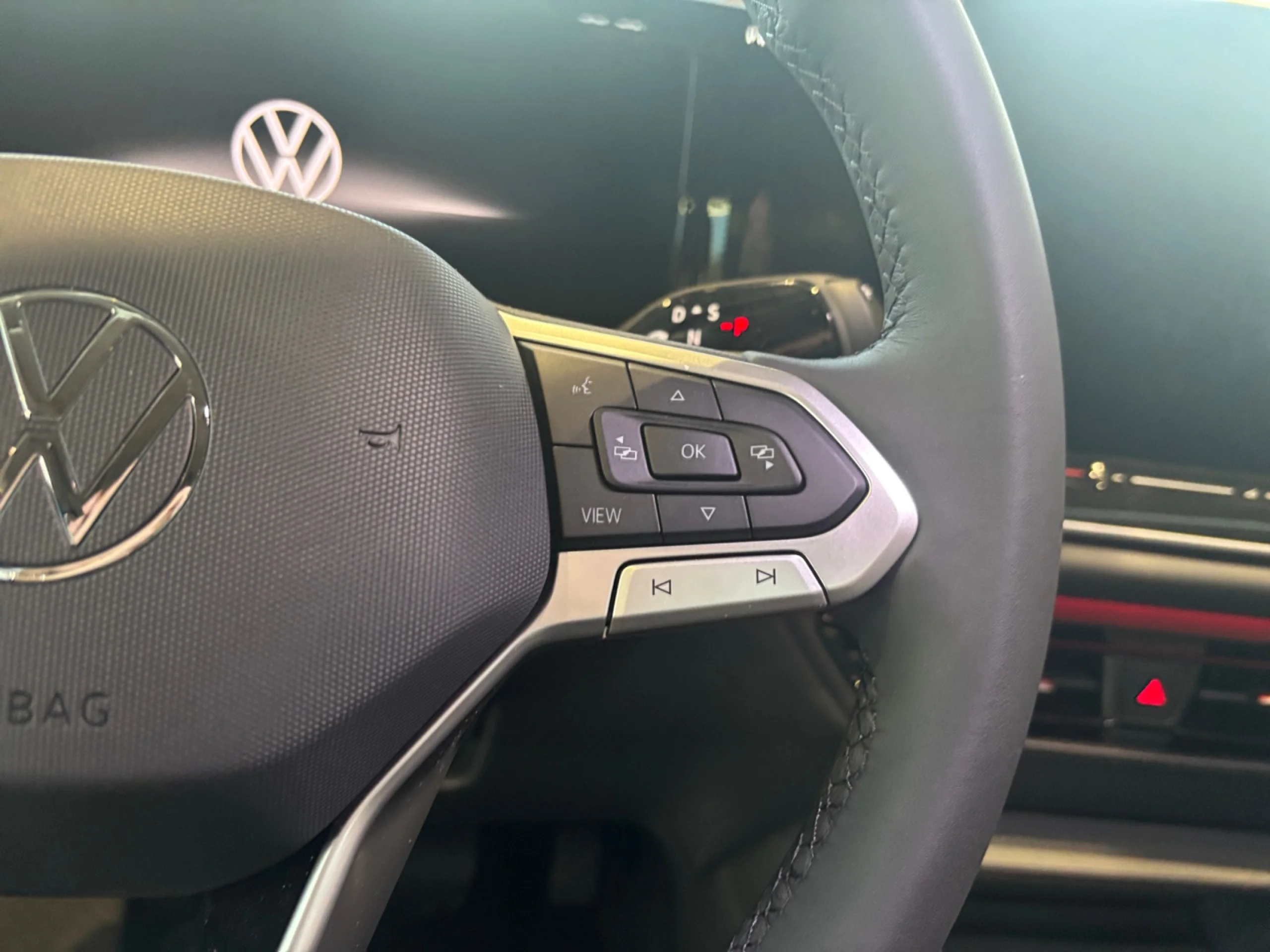 VOLKSWAGEN TIGUAN TIGUAN M S 1.5 TSI EHYBRID 110 KW (150 CV) / 85 KW (115 CV)  AUTOM TICO DSG 6 VEL. - Foto 10