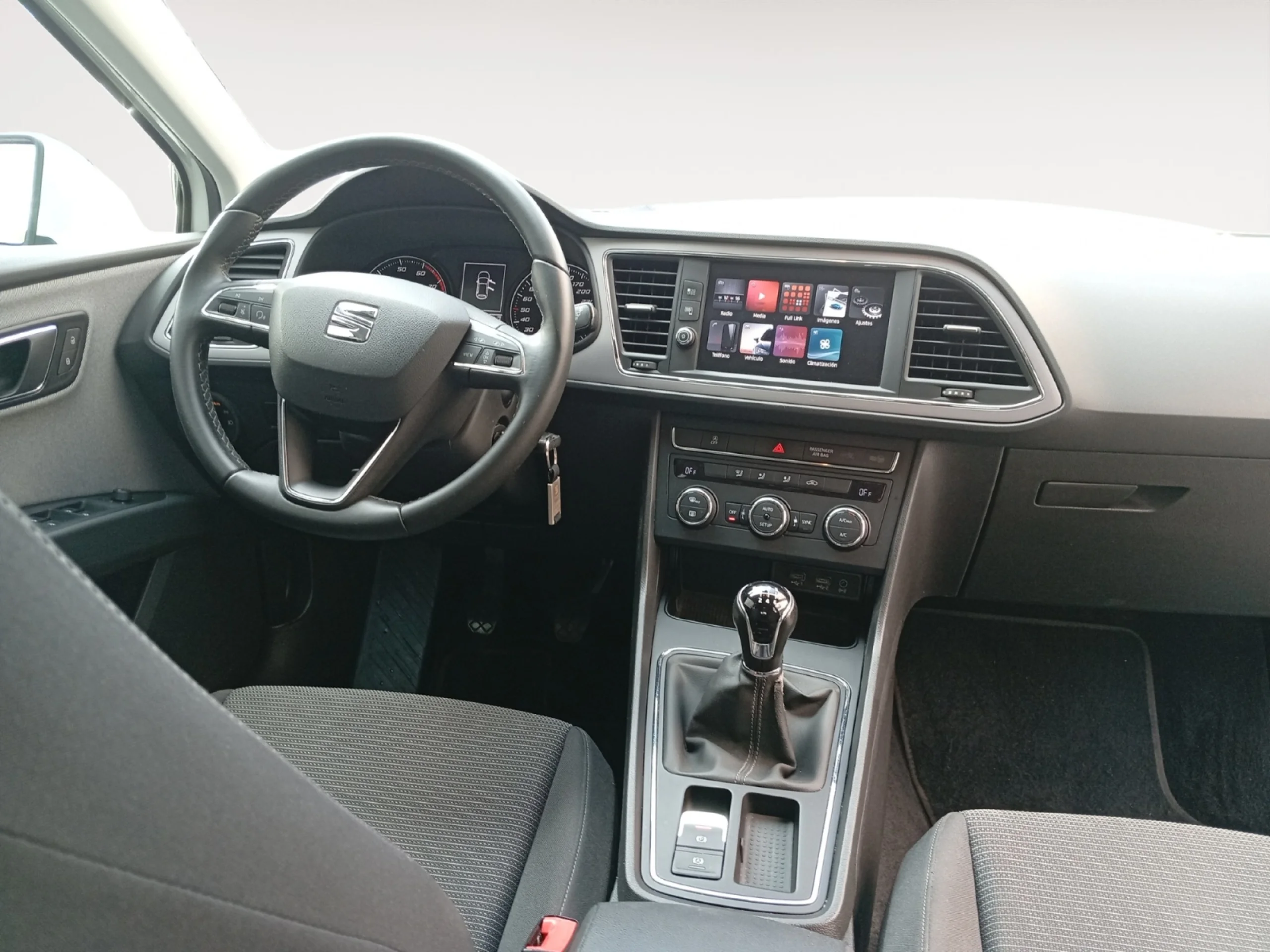 SEAT LEON 1.5 ECOTSI 96KW (130CV) ST&SP STYLE - Foto 4