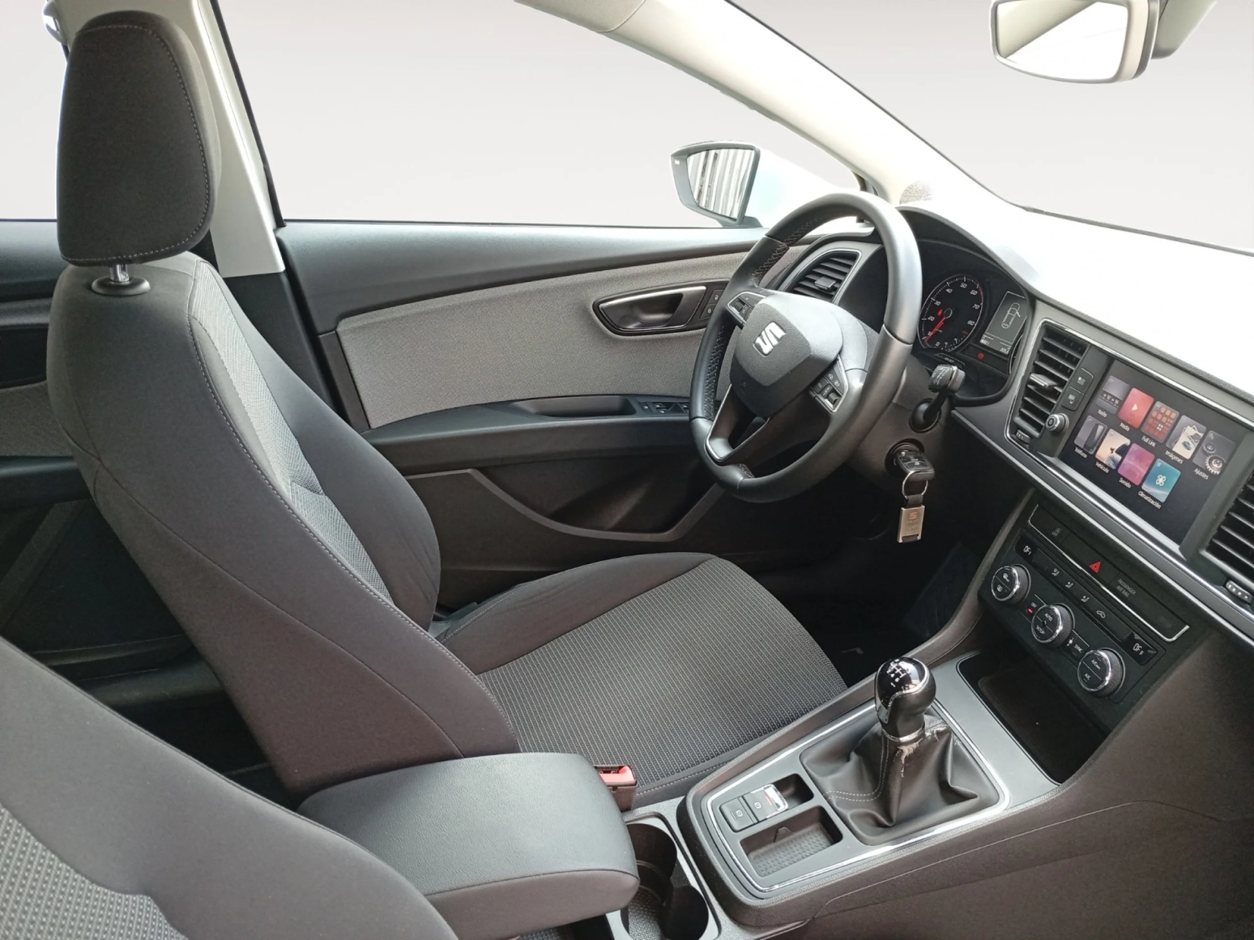 SEAT LEON 1.5 ECOTSI 96KW (130CV) ST&SP STYLE - Foto 5