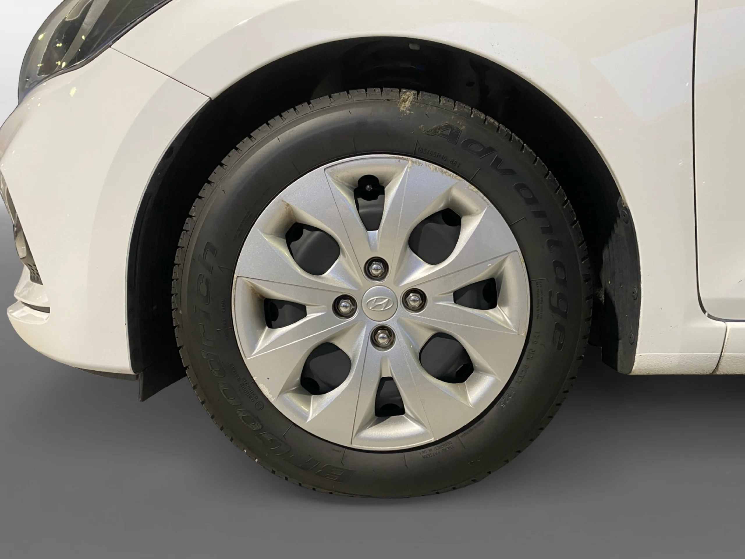 HYUNDAI I20 1.0 TGDI 74KW (100CV) ESSENCE LE - Foto 9