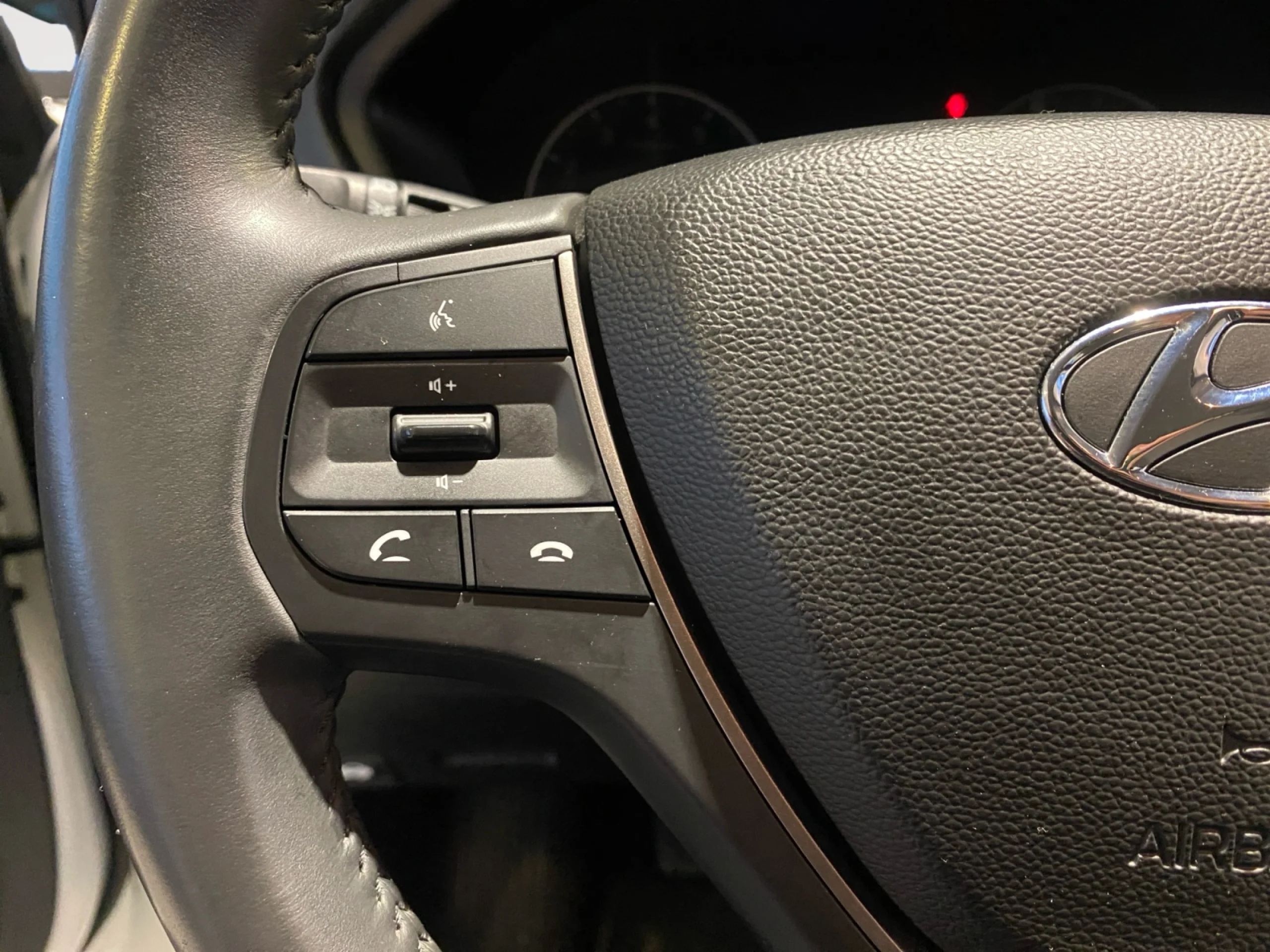 HYUNDAI I20 1.0 TGDI 74KW (100CV) ESSENCE LE - Foto 11