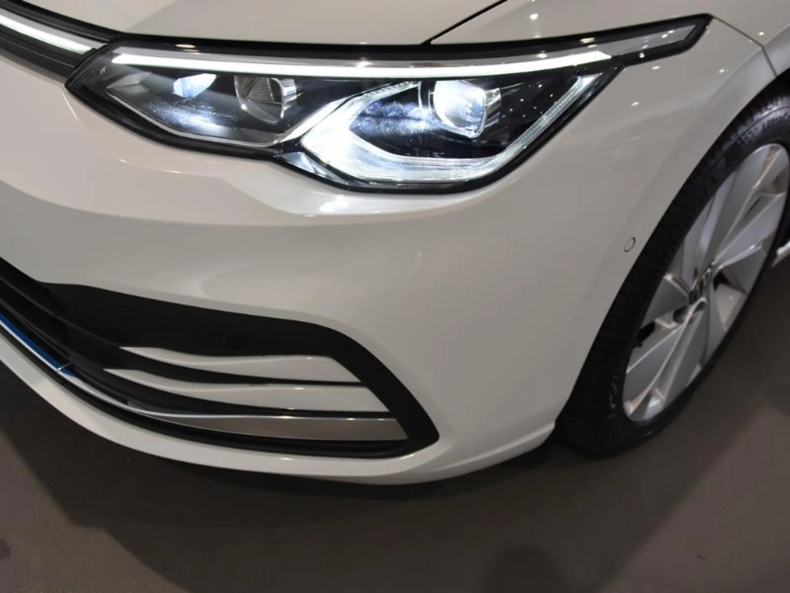 VOLKSWAGEN GOLF STYLE 1.5 ETSI 110KW (150CV) DSG - Foto 20