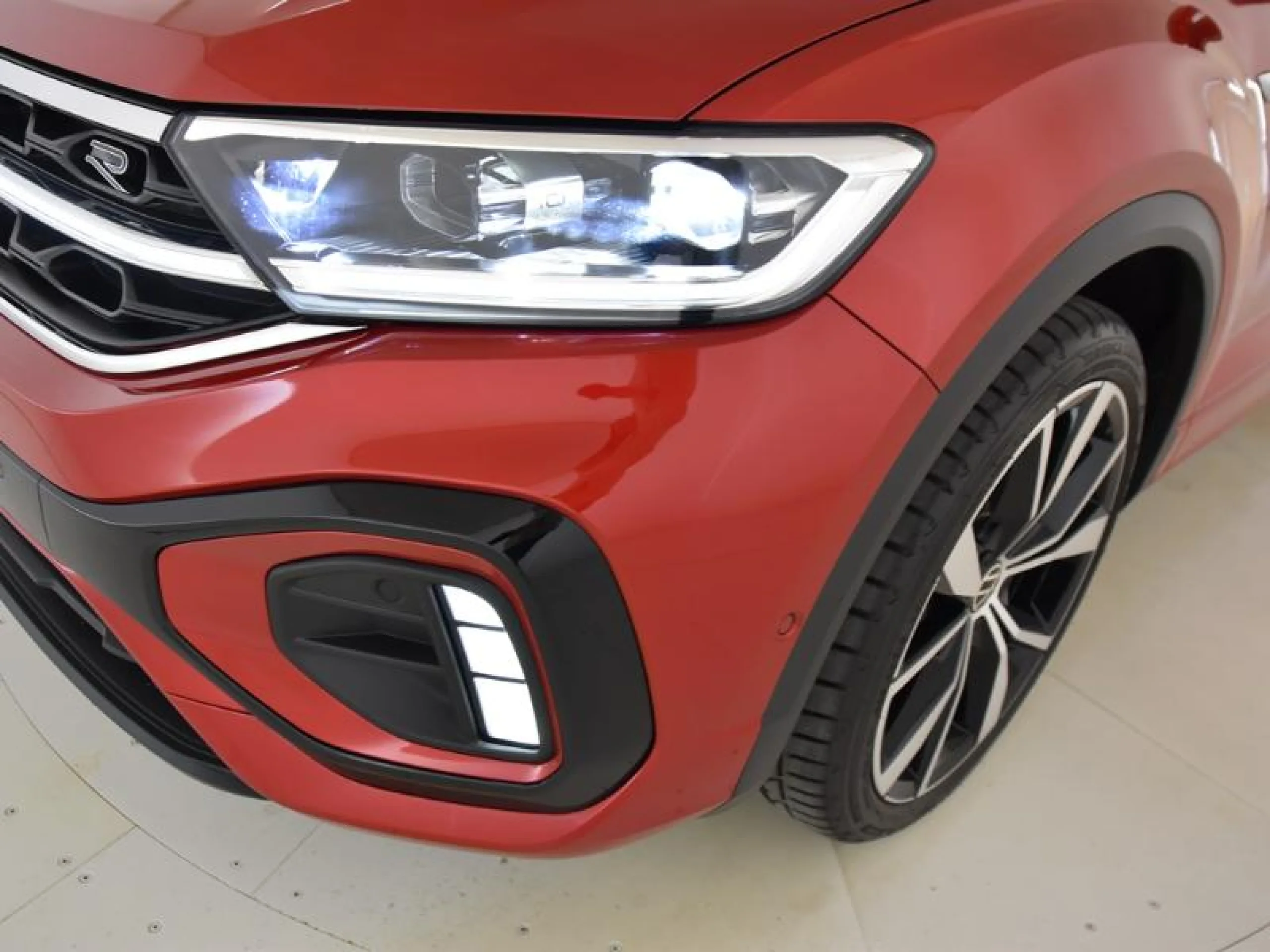 VOLKSWAGEN T ROC T ROC R LINE 1.0 TSI 85 KW (115 CV)  6 VEL. - Foto 19