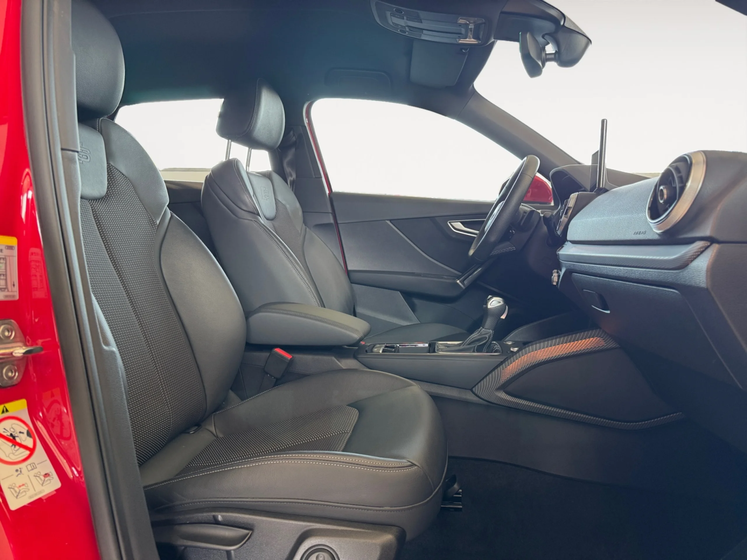 AUDI Q2 ADRENALIN 35 TDI 110KW (150CV) S TRONIC - Foto 8