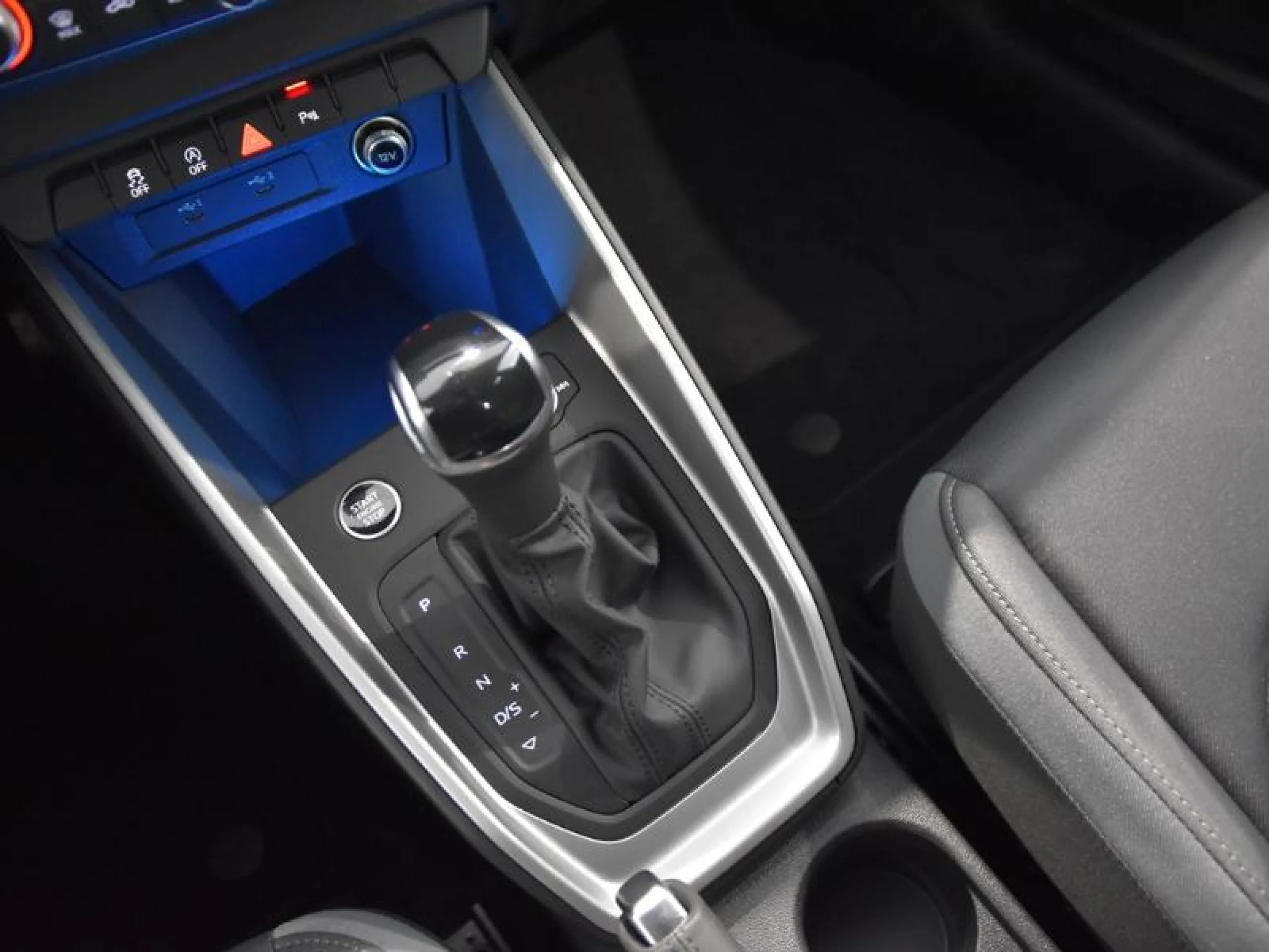 AUDI A1 SPORTBACK ADRENALIN 30 TFSI 85KW S TRON - Foto 10
