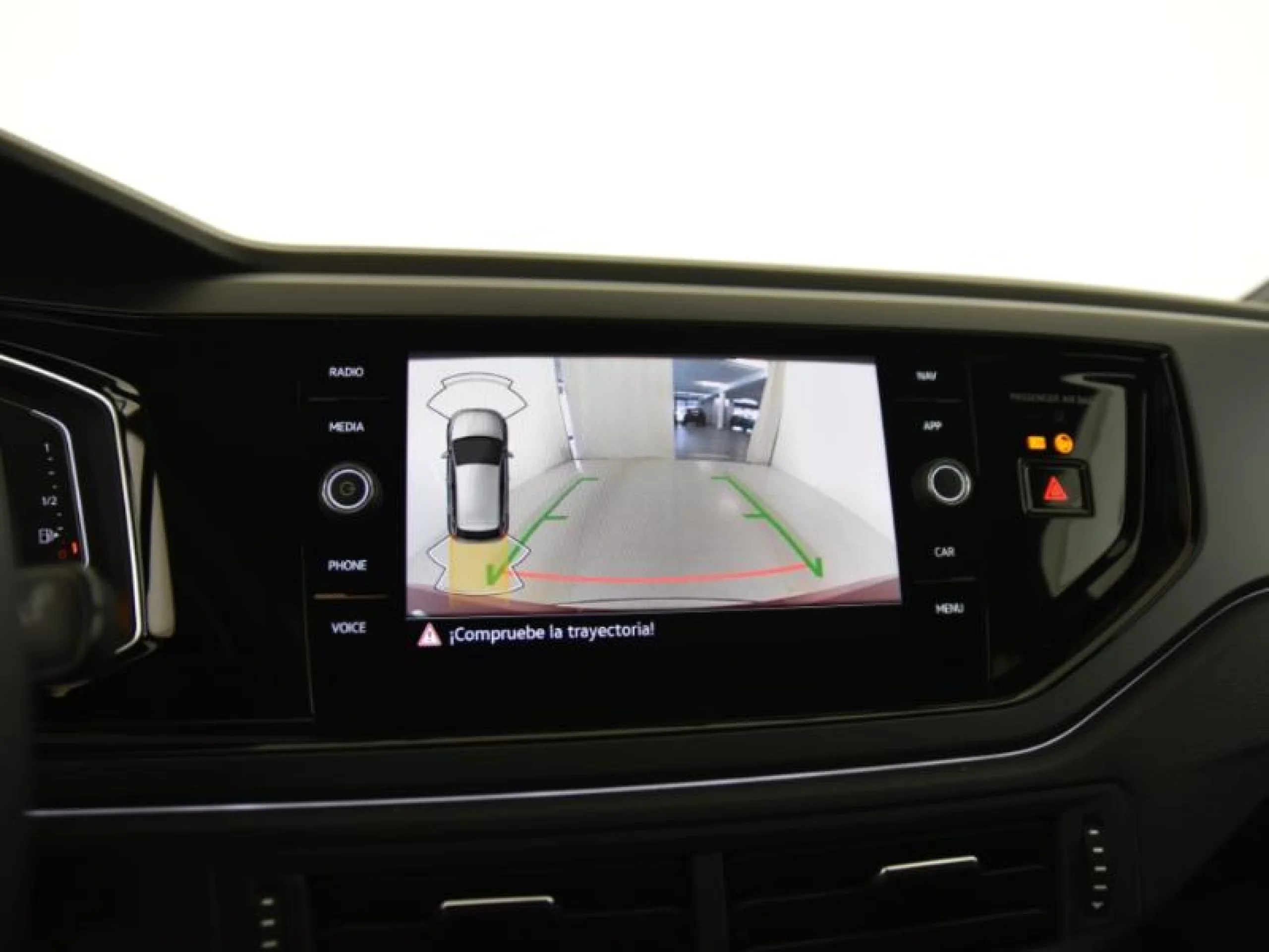 VOLKSWAGEN POLO R LINE 1.0 TSI 70KW (95CV) - Foto 14