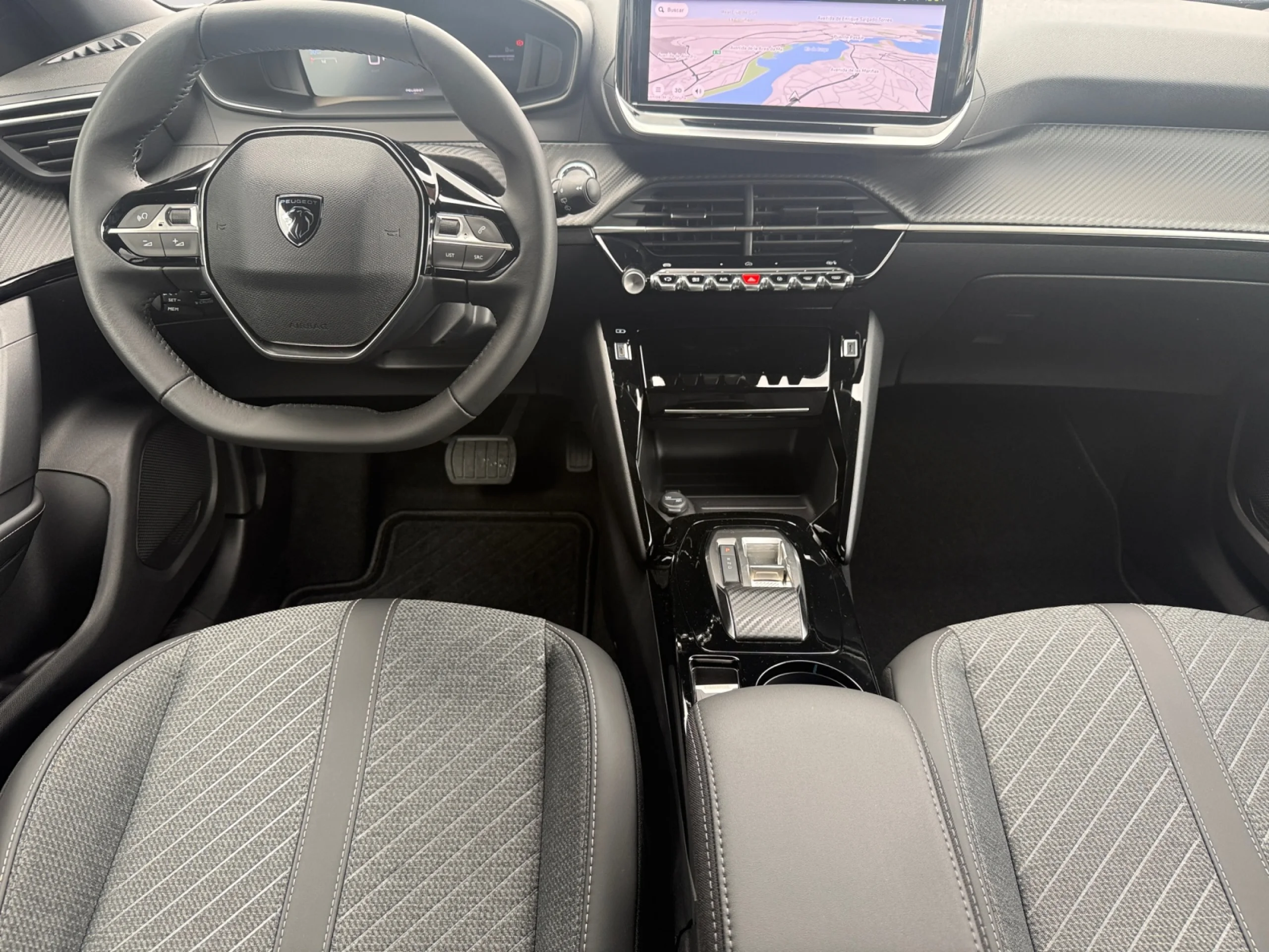 PEUGEOT 2008 N2008 ALLURE HYBRID 145 EDCS6 - Foto 4