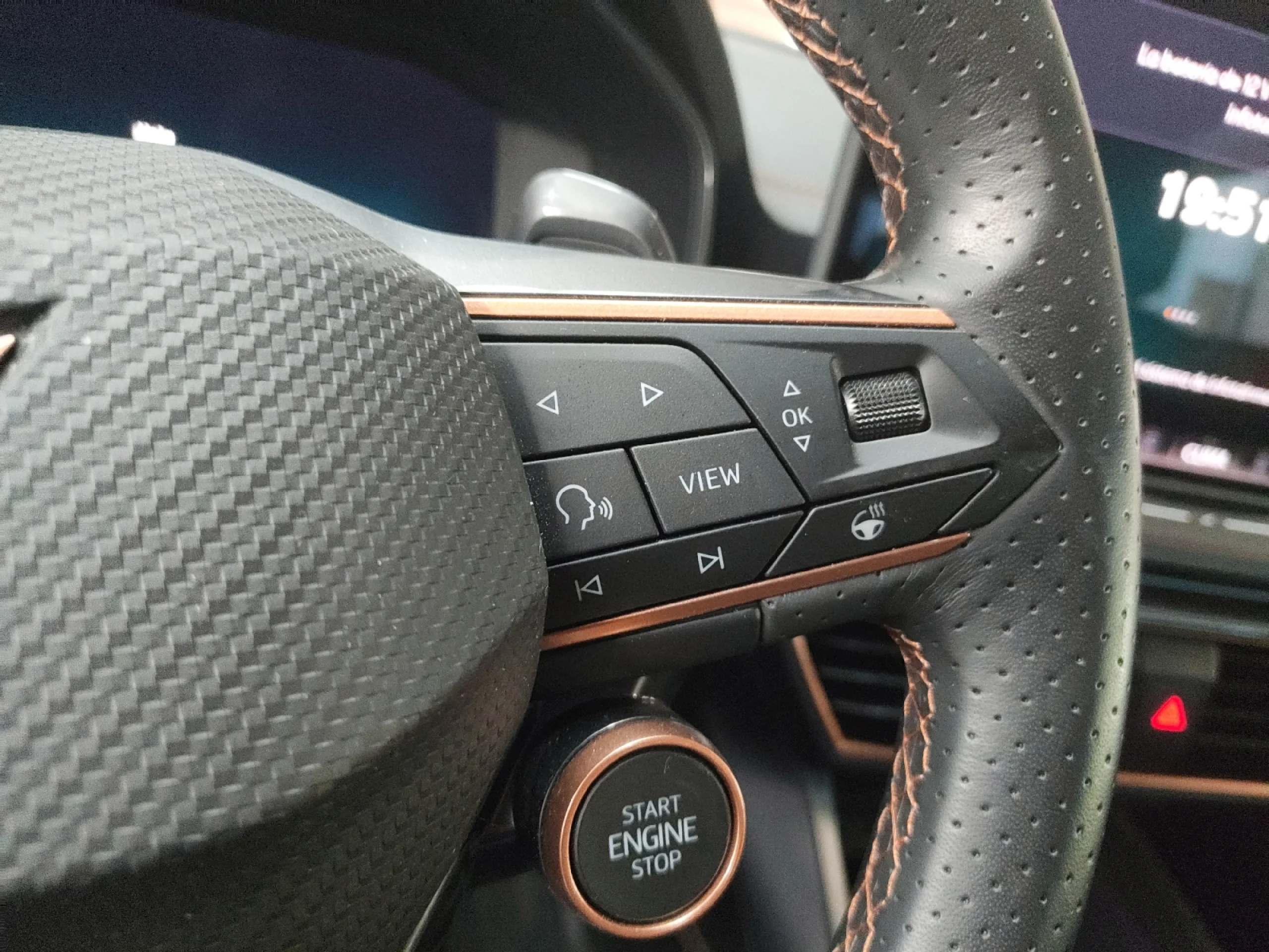 CUPRA LEON SP 1.5 TSI E HYBRID 150W (204CV) DSG - Foto 11