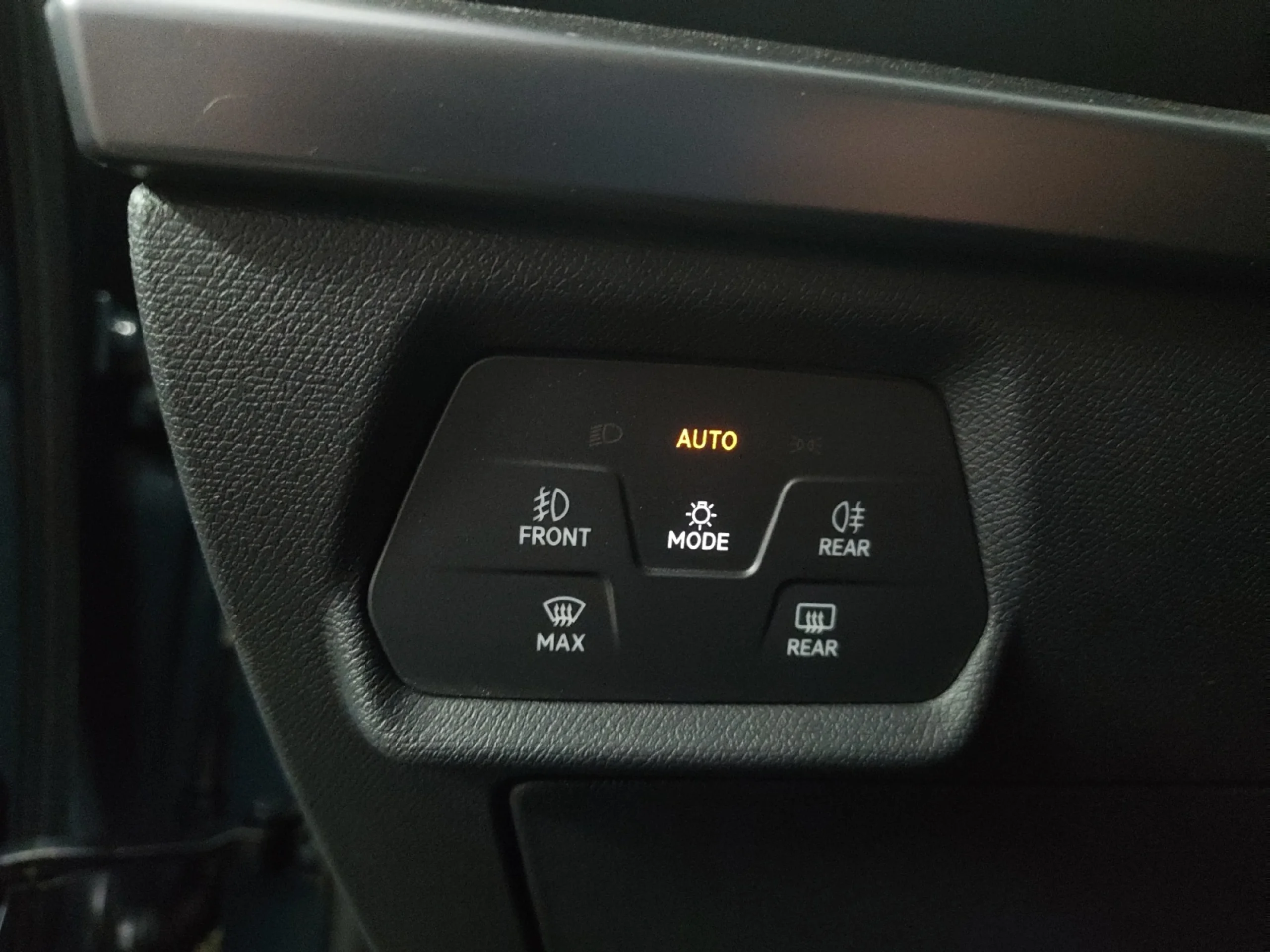 CUPRA LEON SP 1.5 TSI E HYBRID 150W (204CV) DSG - Foto 12