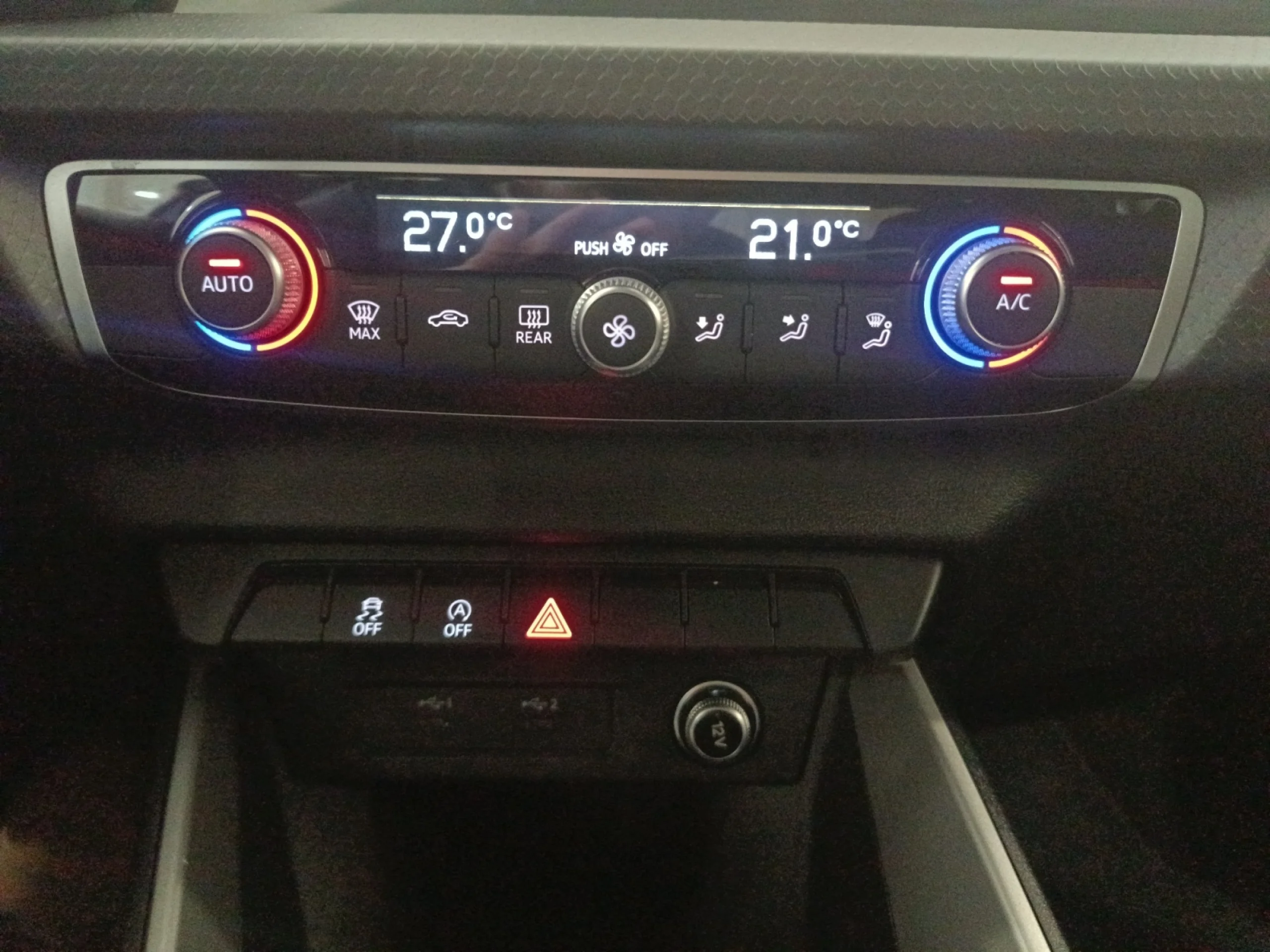 AUDI A1 SPORTBACK ADRENALIN 30 TFSI 85KW (116CV) - Foto 16