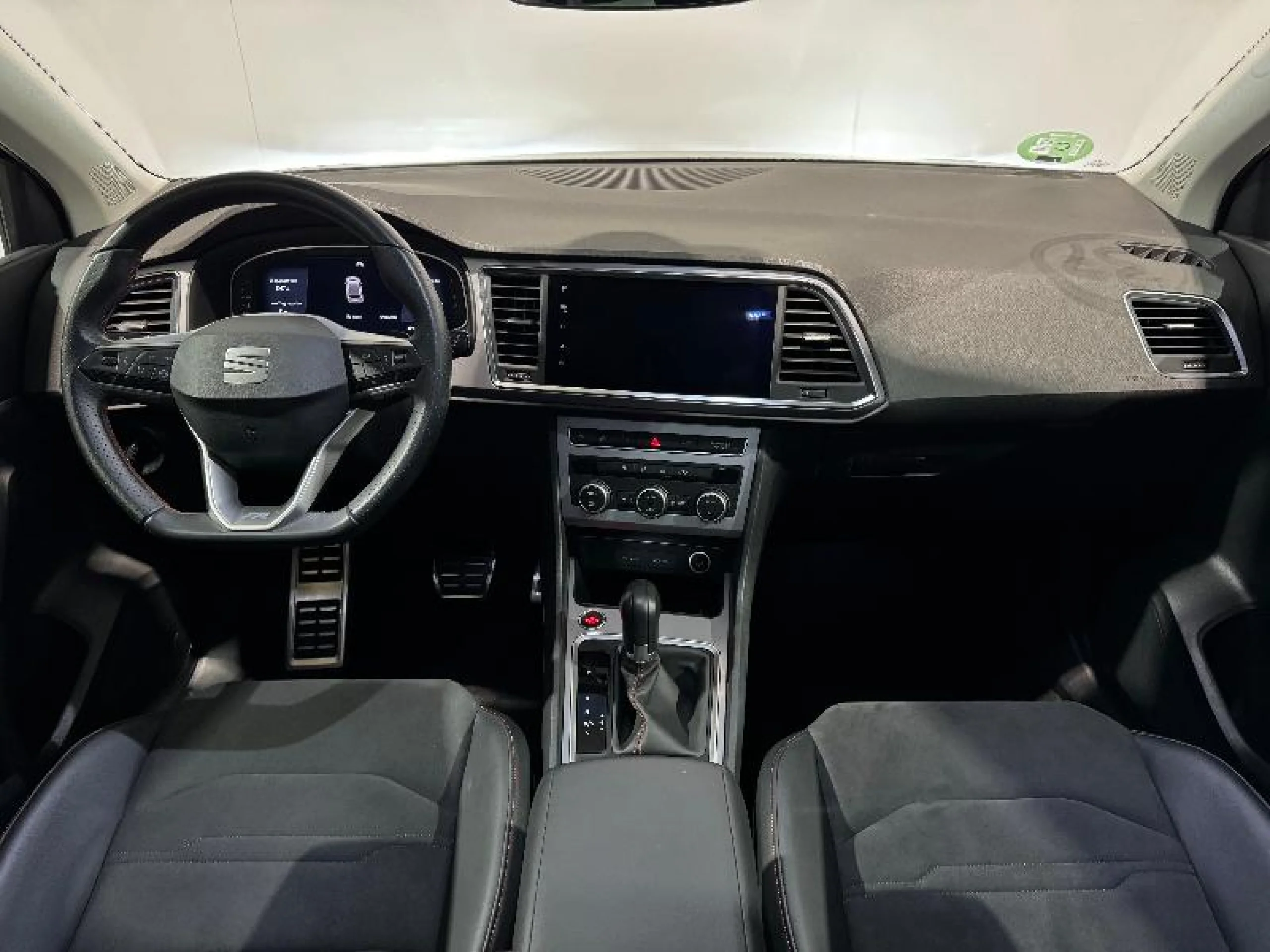 SEAT ATECA 1.5 TSI 110KW DSG FR SPECIAL EDITION - Foto 5