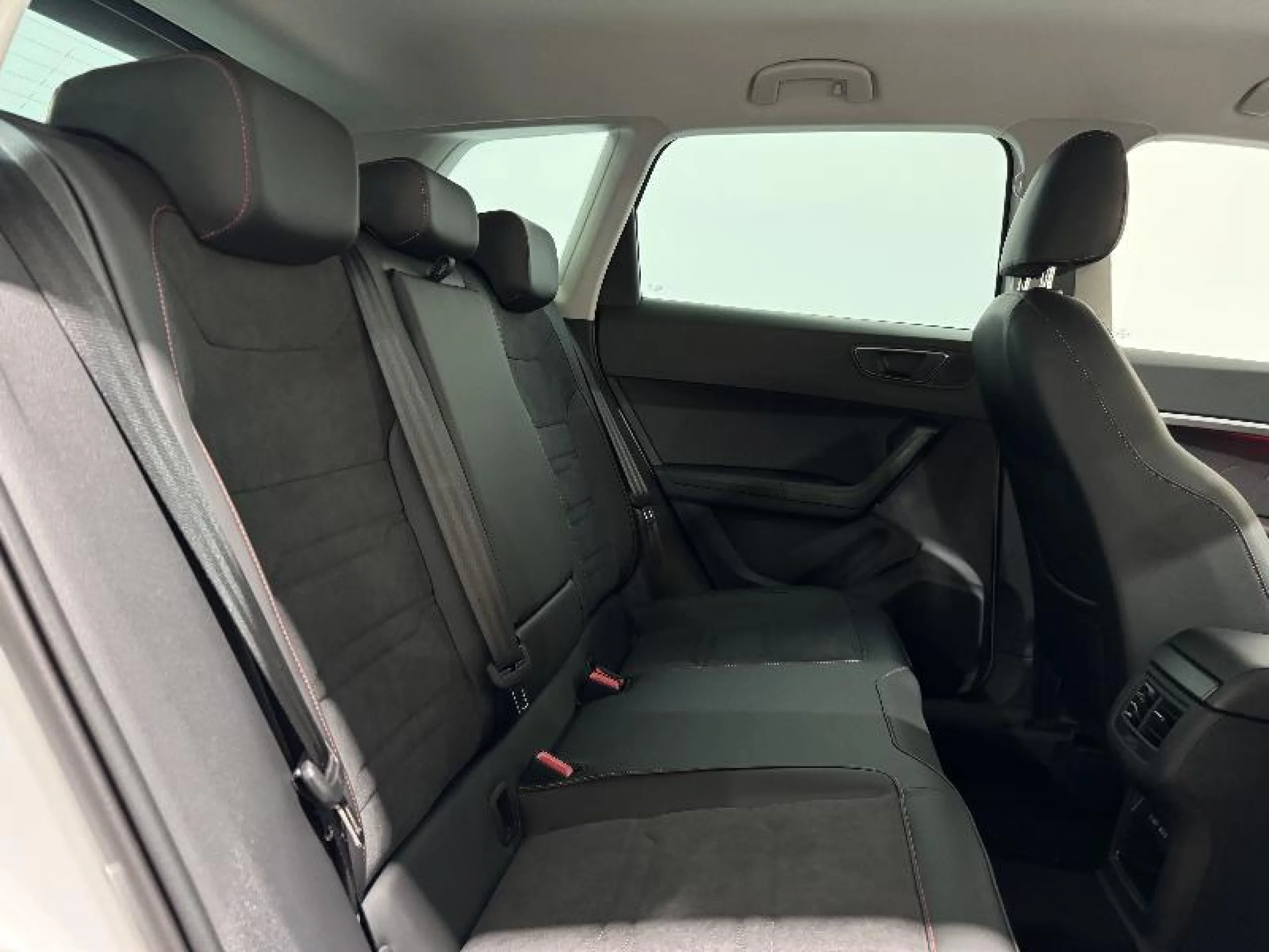 SEAT ATECA 1.5 TSI 110KW DSG FR SPECIAL EDITION - Foto 6