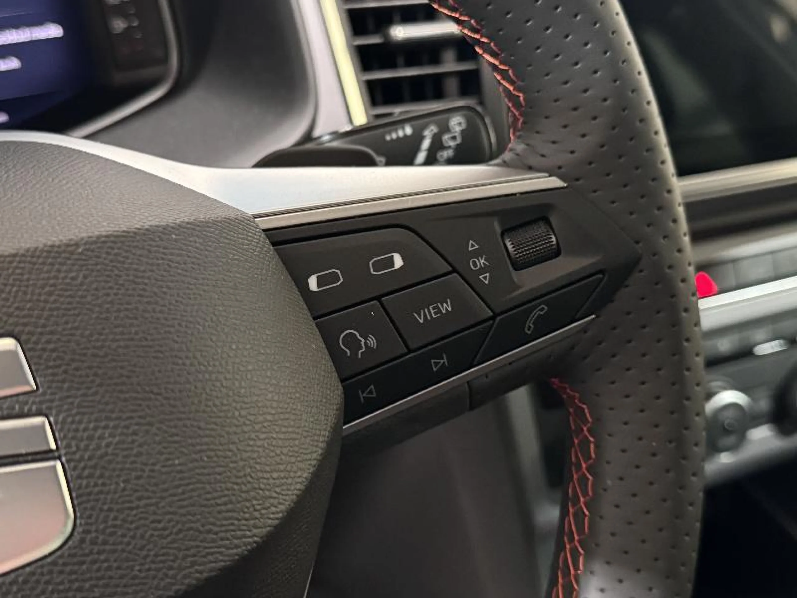 SEAT ATECA 1.5 TSI 110KW DSG FR SPECIAL EDITION - Foto 12