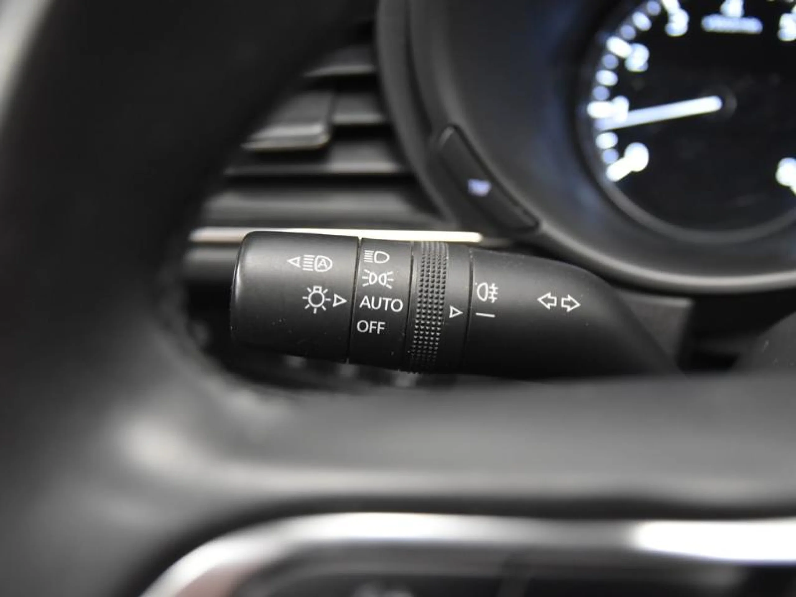 MAZDA Cx 30 SKYACTIV G 2.0 90 KW 2WD ZENITH - Foto 18