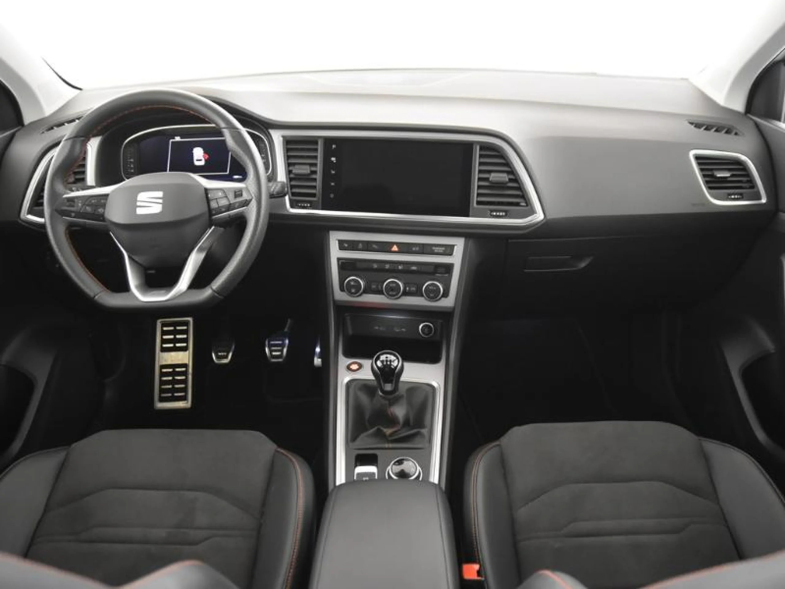 SEAT ATECA 1.5 TSI 110KW (150CV) FR SPECIAL EDITION - Foto 4