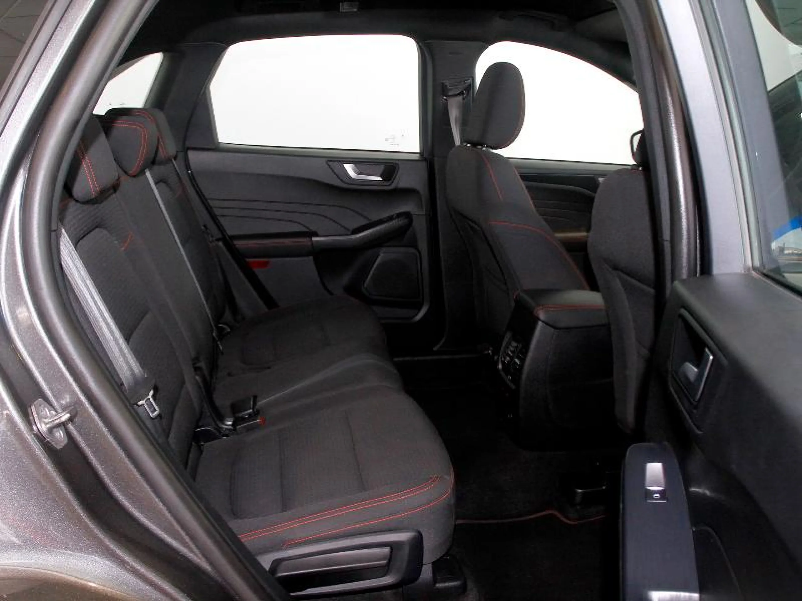 FORD KUGA ST LINE 1.5T ECOBOOST 110KW (150CV) - Foto 6