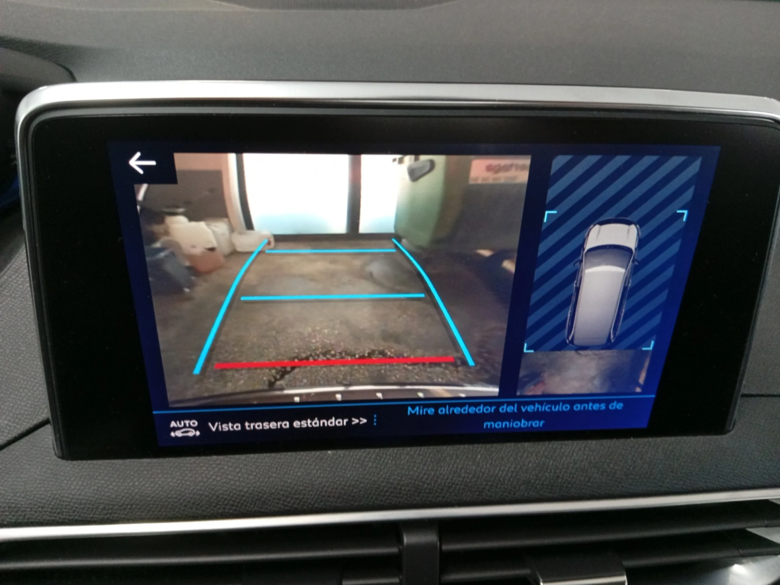 PEUGEOT 5008 ALLURE 1.6L BLUEHDI 88KW (120CV) S&S - Foto 16