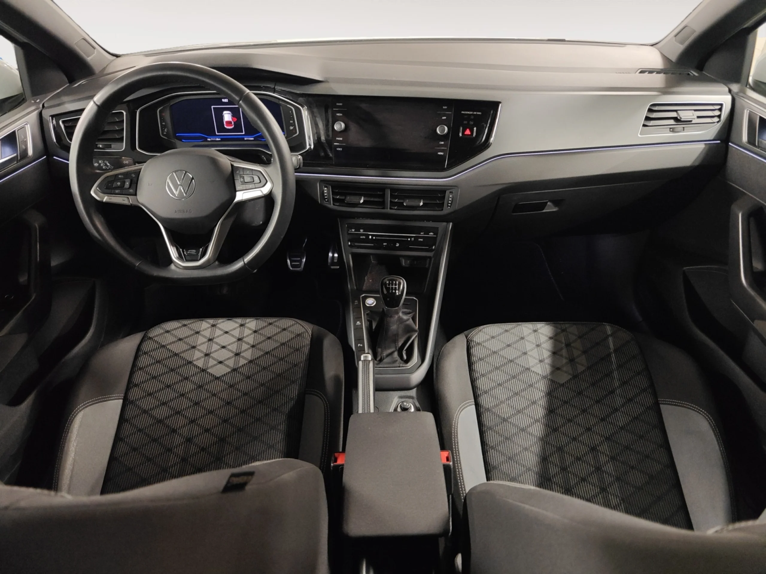 VOLKSWAGEN TAIGO R LINE 1.0 TSI 81KW (110CV) - Foto 4