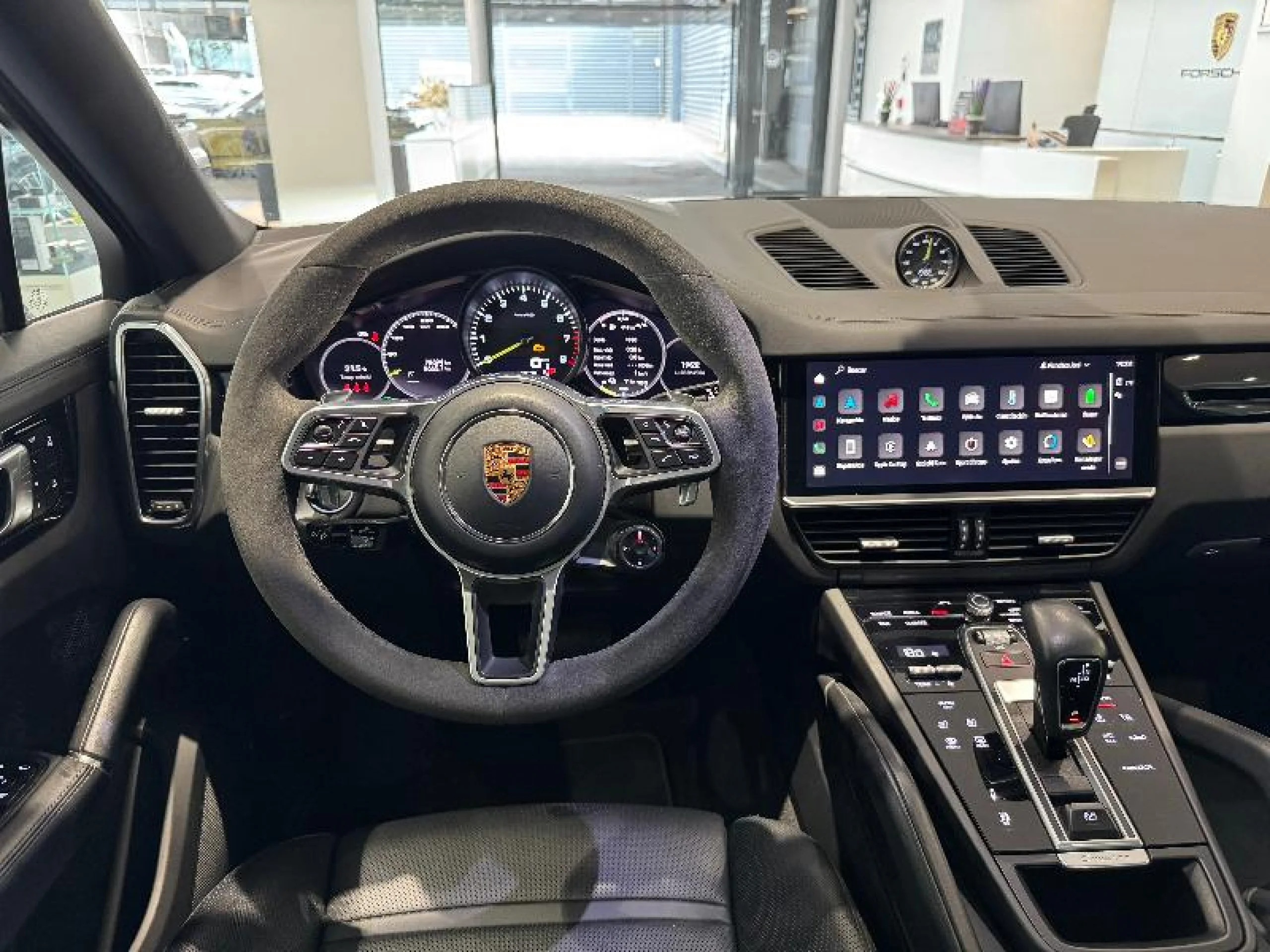 PORSCHE CAYENNE COUPE E HYBRID - Foto 11