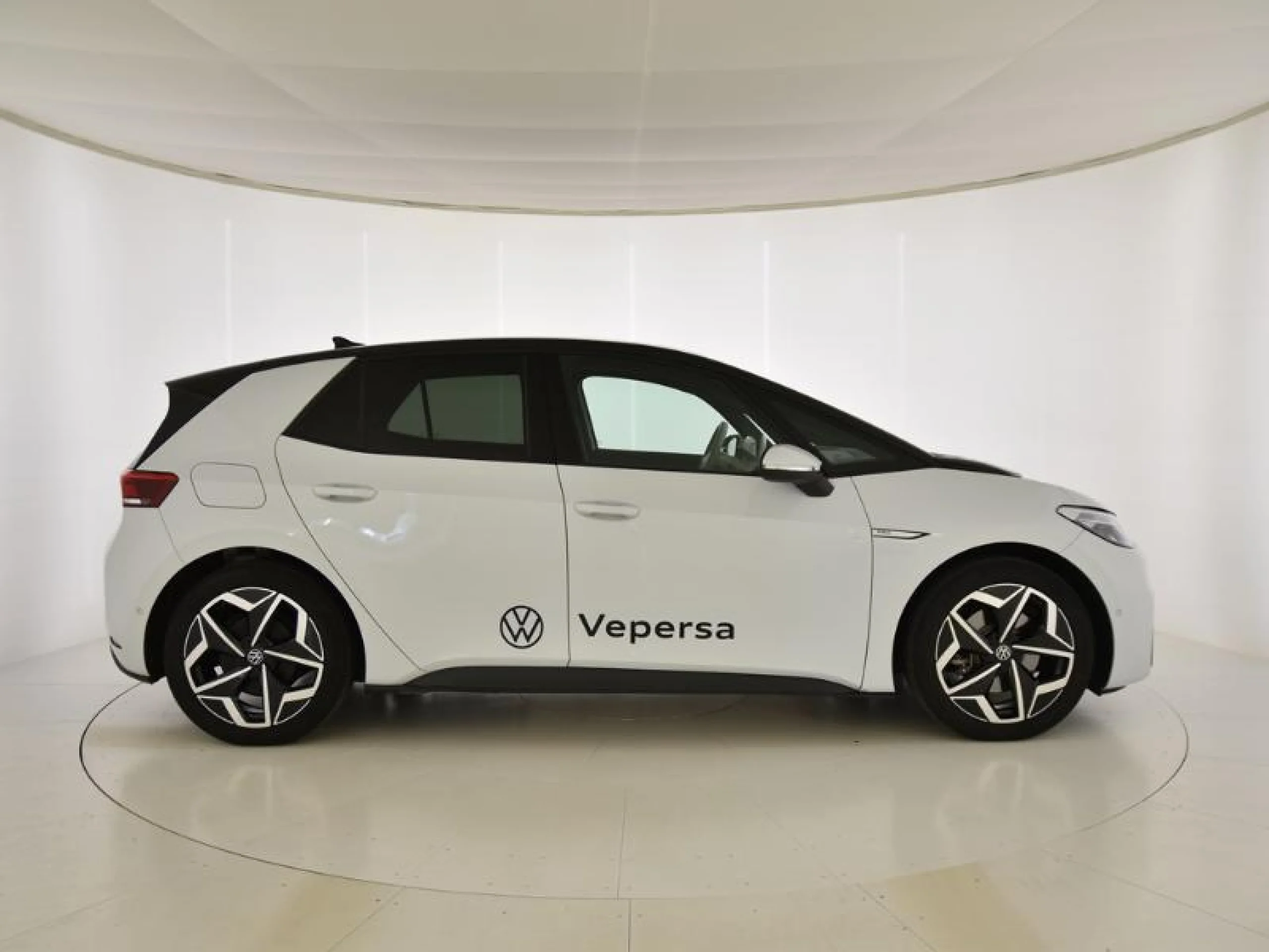 VOLKSWAGEN ID.3 LIFE 150KW (204CV) 58KWH AUTOMÁTICO - Foto 3