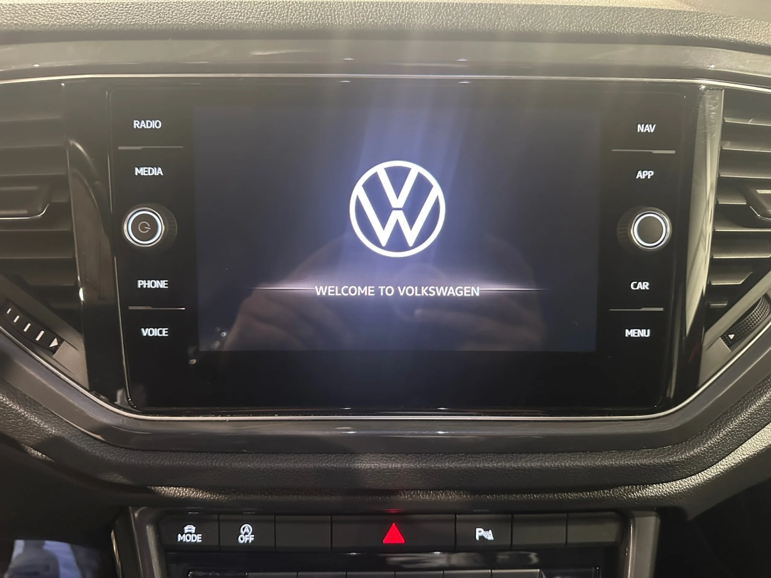 VOLKSWAGEN T ROC SPORT 2.0 TDI 110KW (150CV) DSG - Foto 9